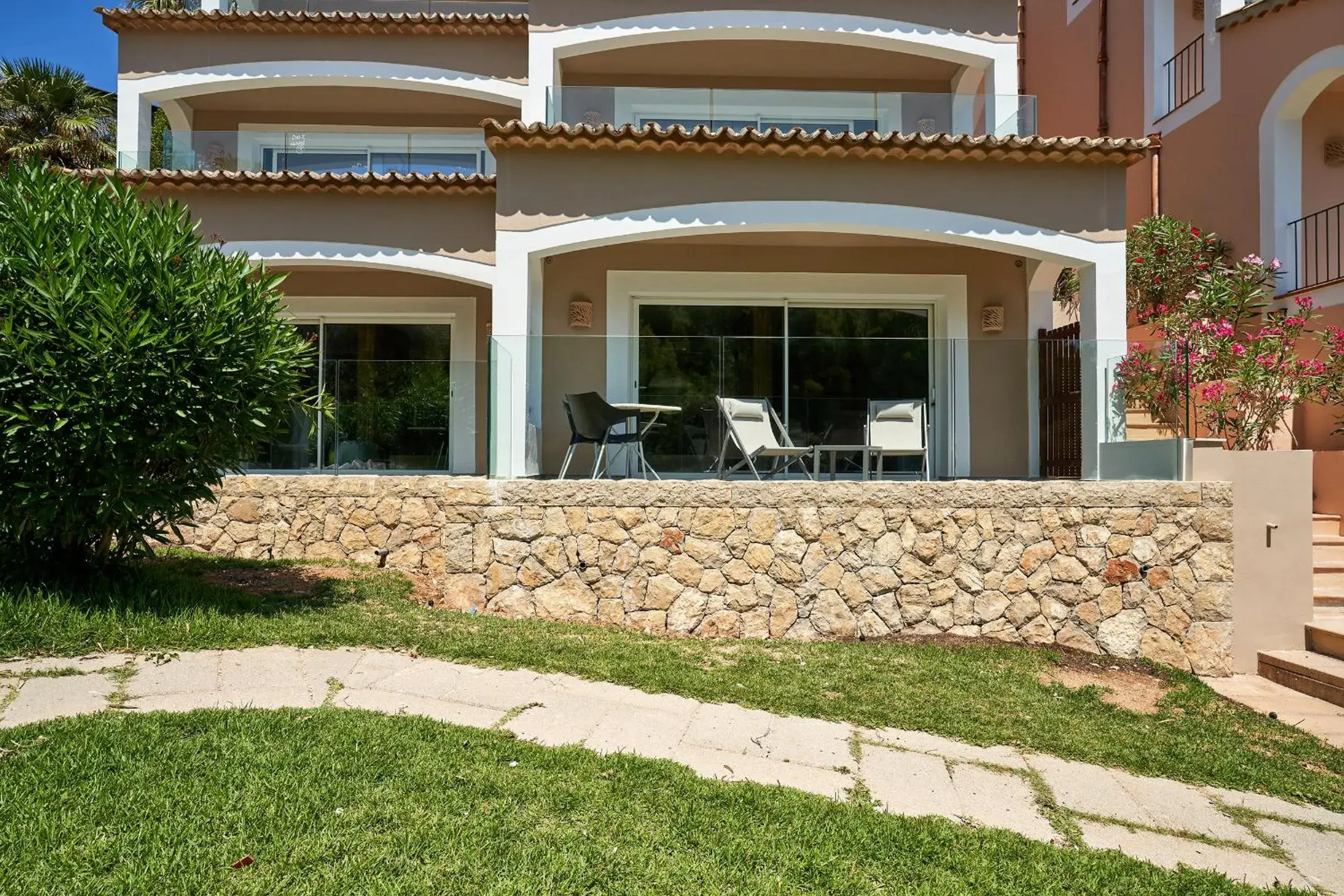 Garden Suite with Spa Access in Bahia Suites Camp de Mar Garden Suite with Spa Access in Bahia Suites Camp de Mar