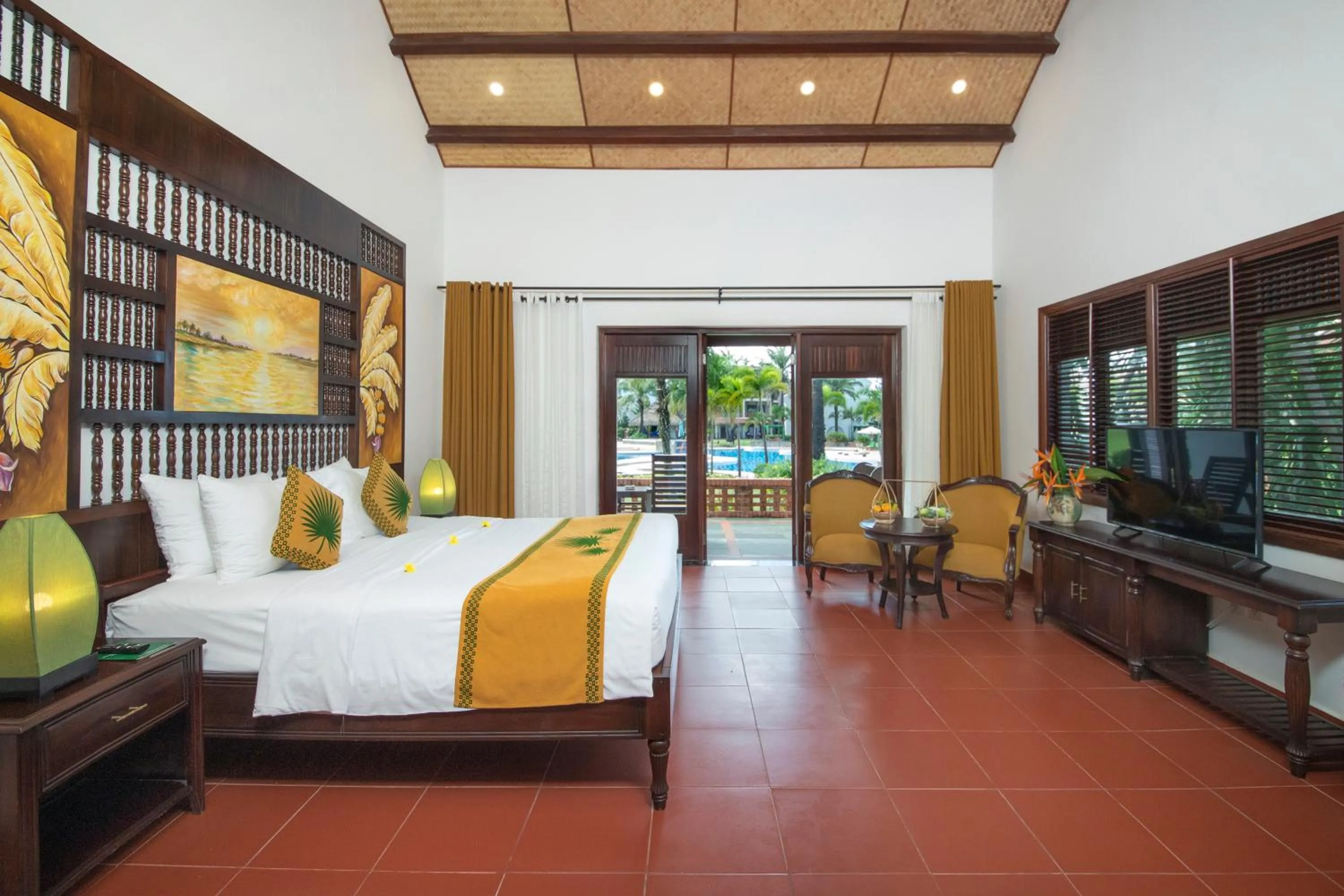 Bedroom, Bed in Palm Garden Beach Resort & Spa