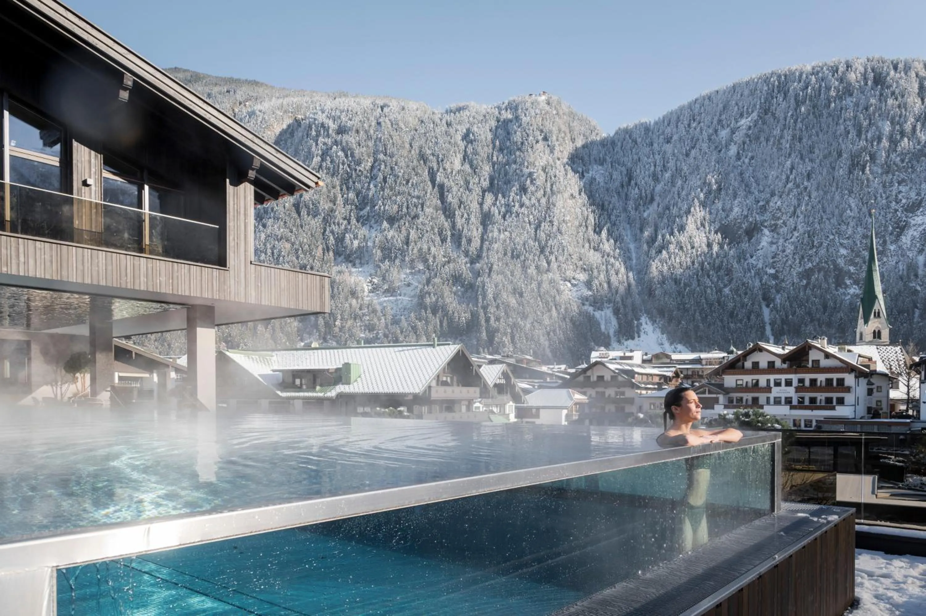 Swimming pool in Neuhaus Zillertal Resort