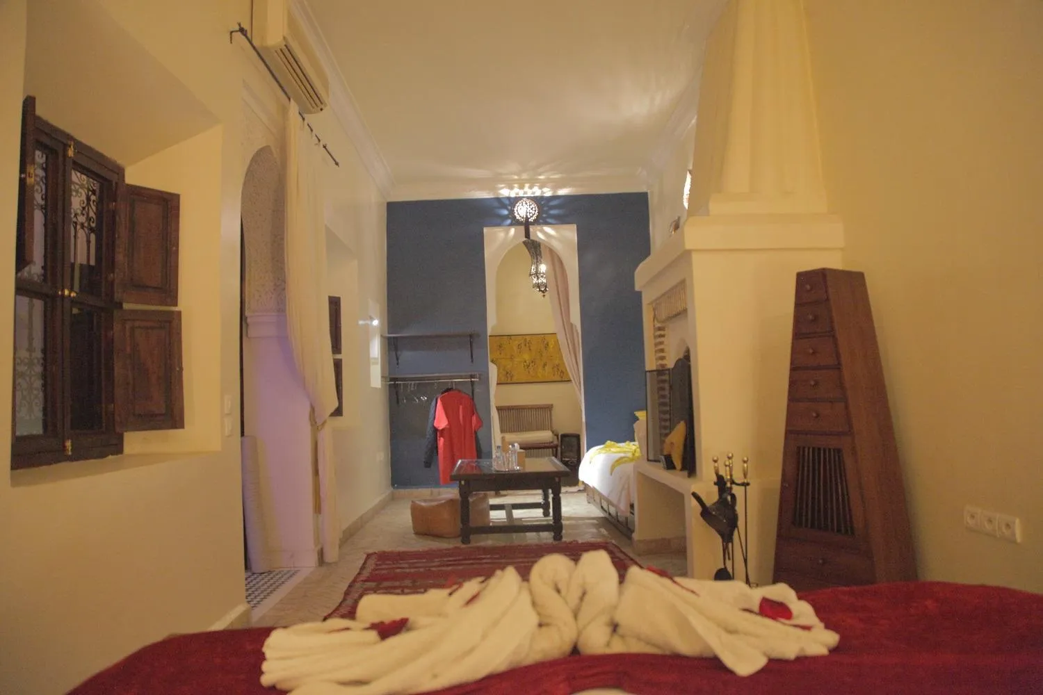 Photo of the whole room, Bed in Dar Sohane