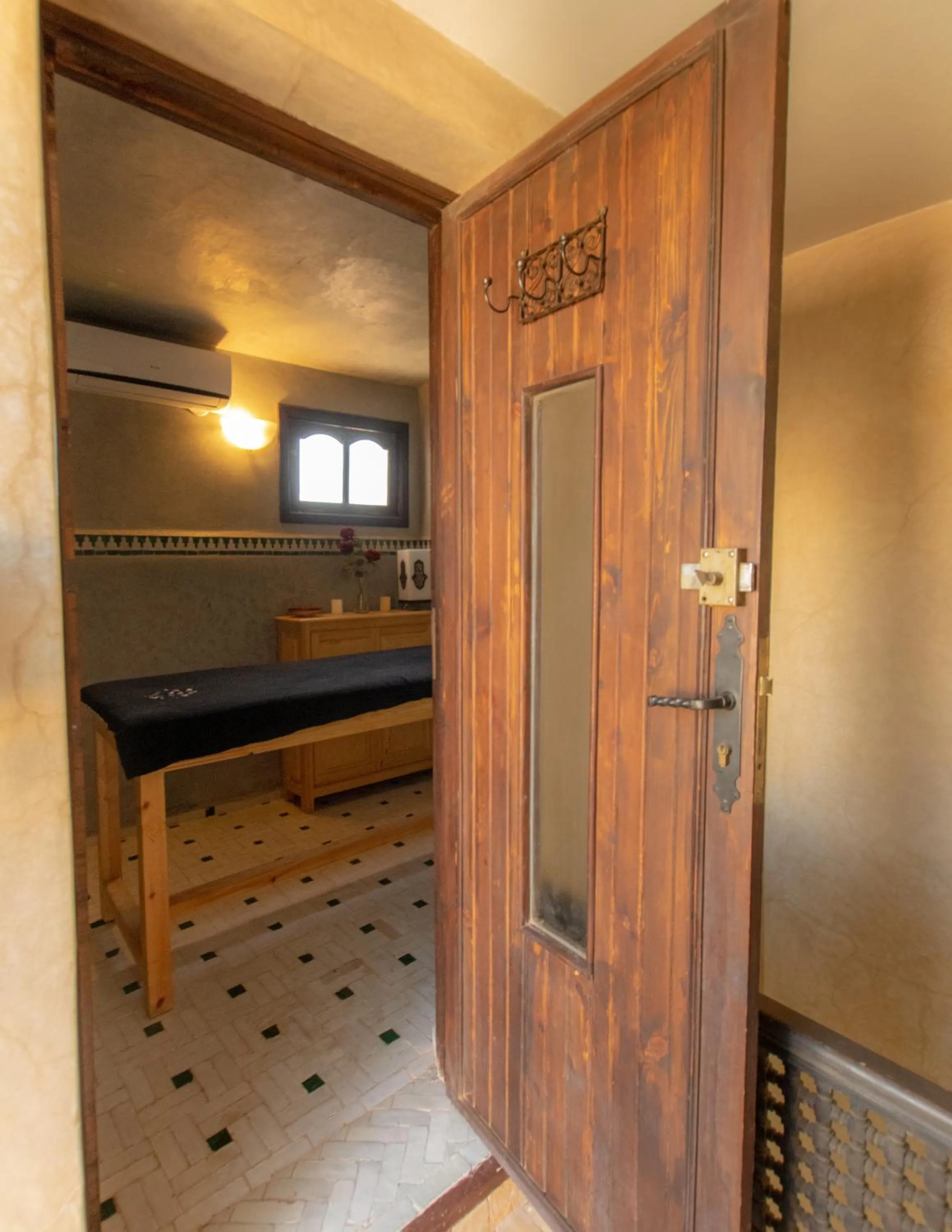 Massage in Dar Sohane