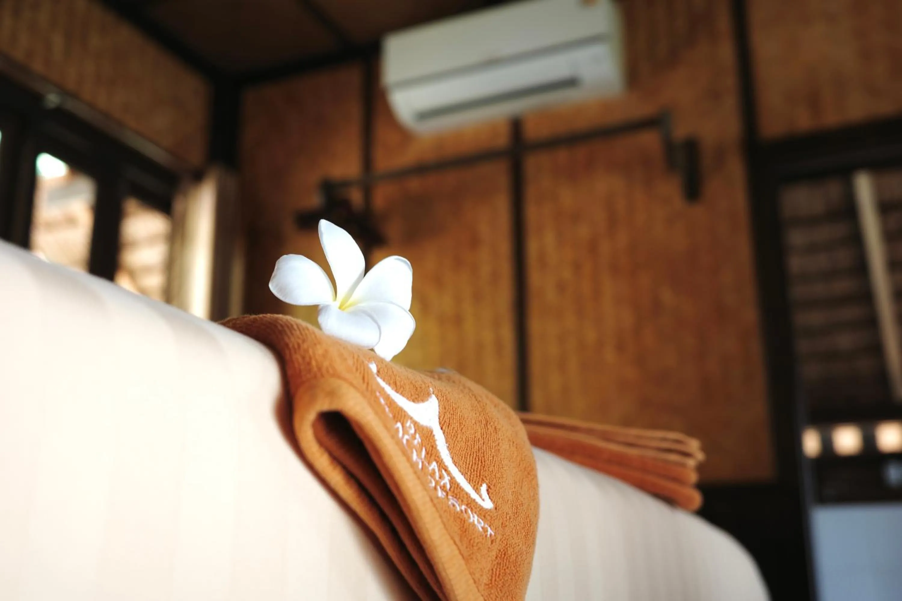 Bed in Phi Phi Relax Beach Resort