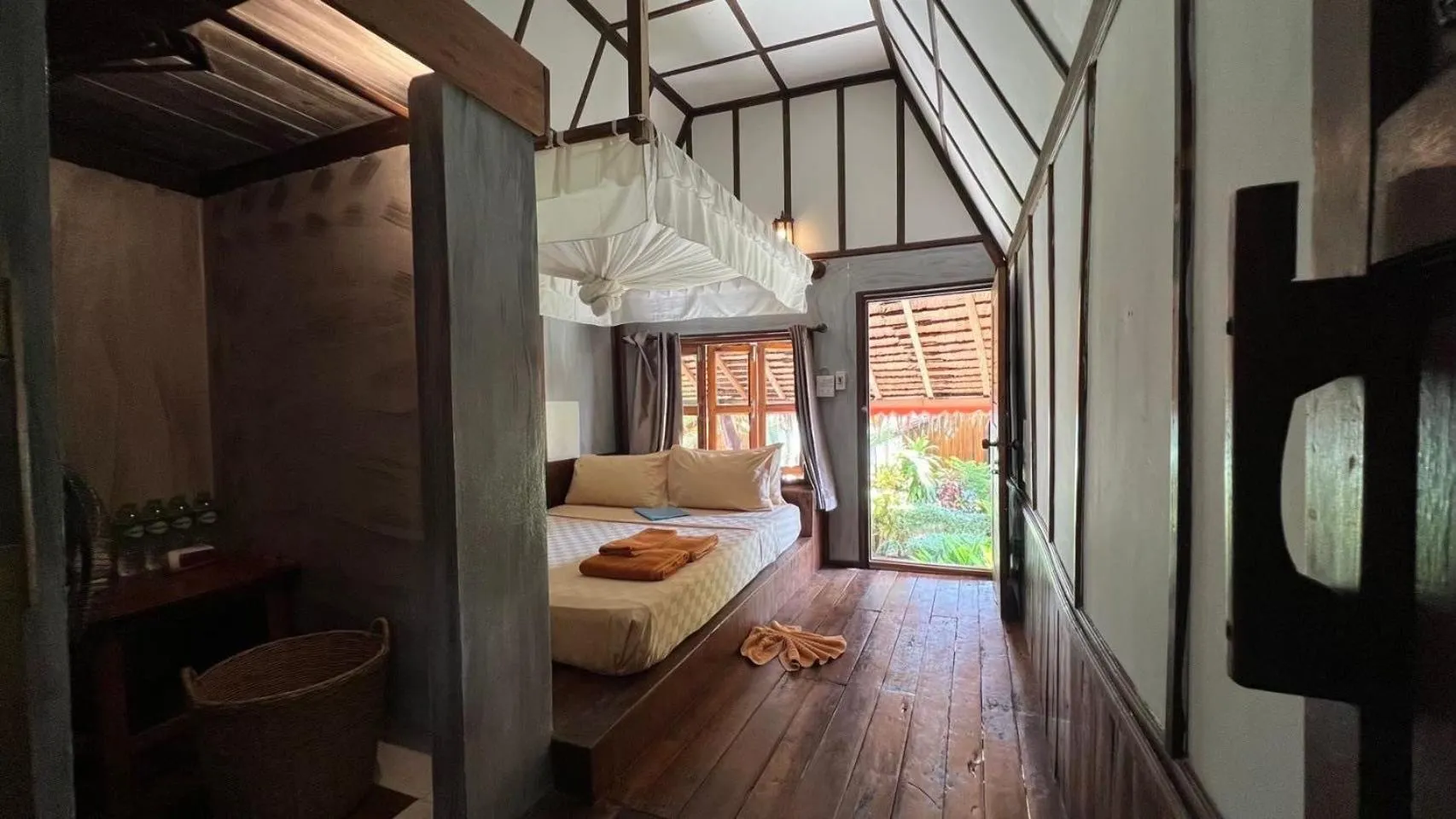 Bed in Phi Phi Relax Beach Resort