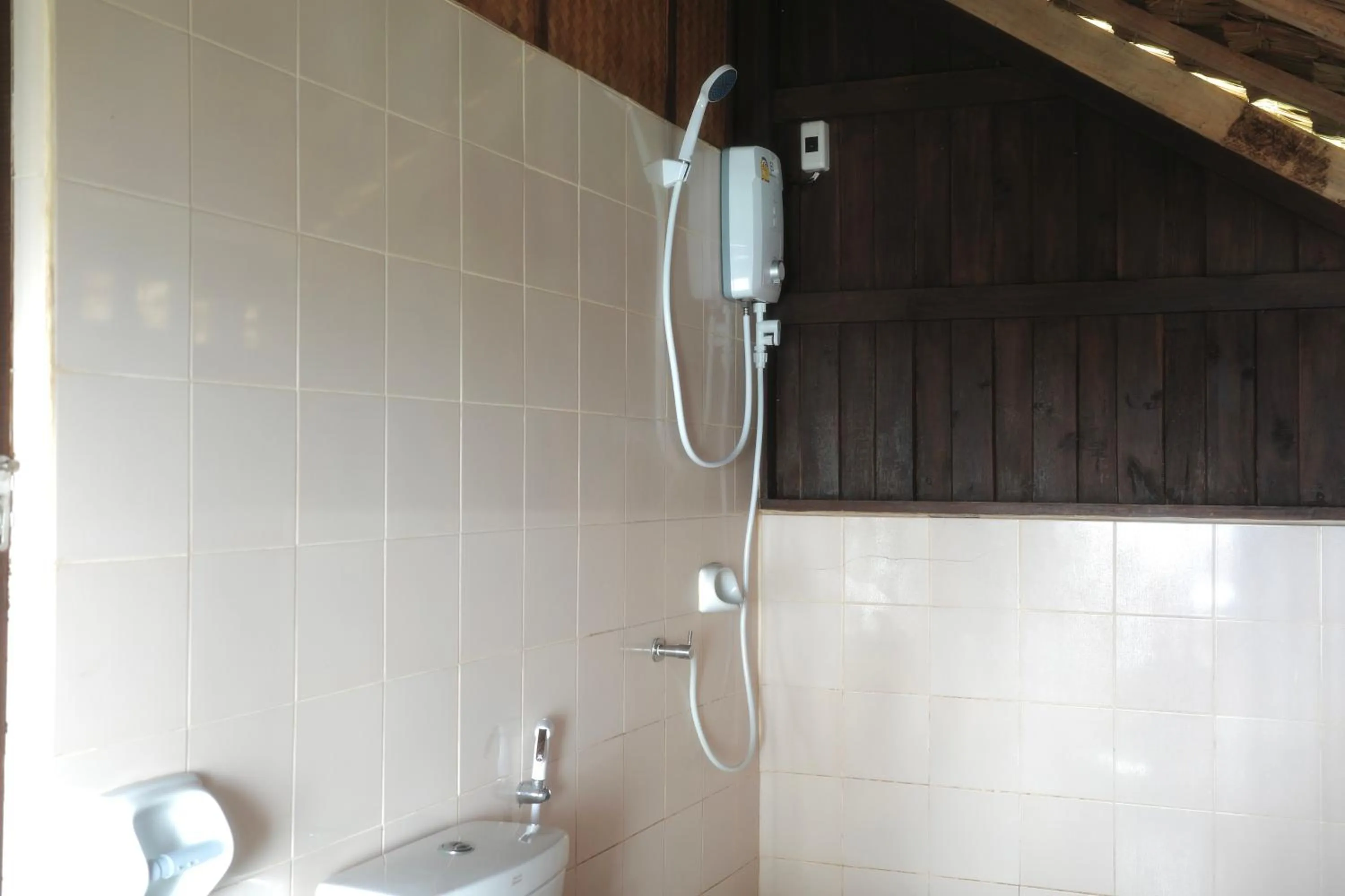 Shower in Phi Phi Relax Beach Resort