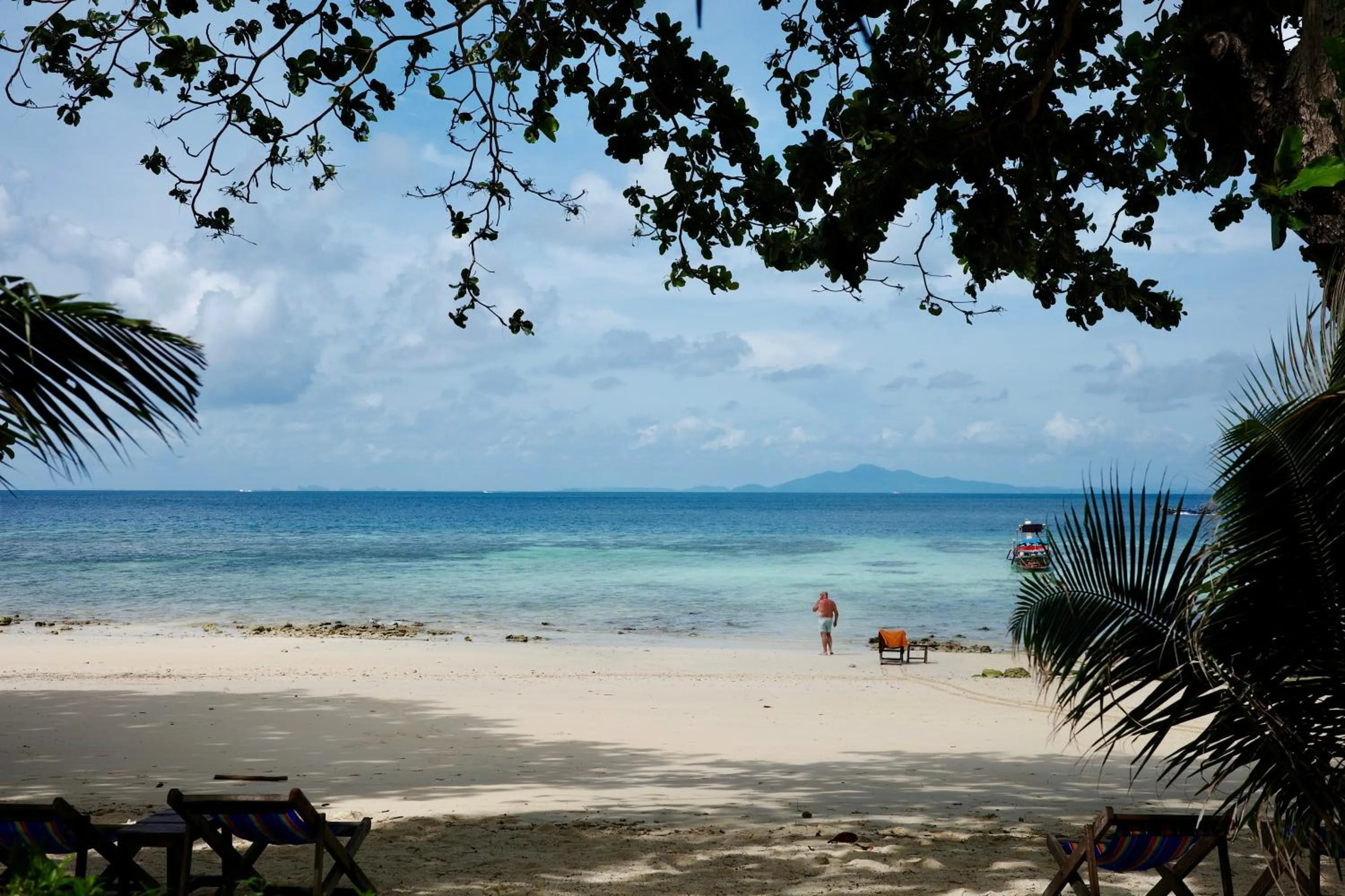 Balcony/Terrace in Phi Phi Relax Beach Resort