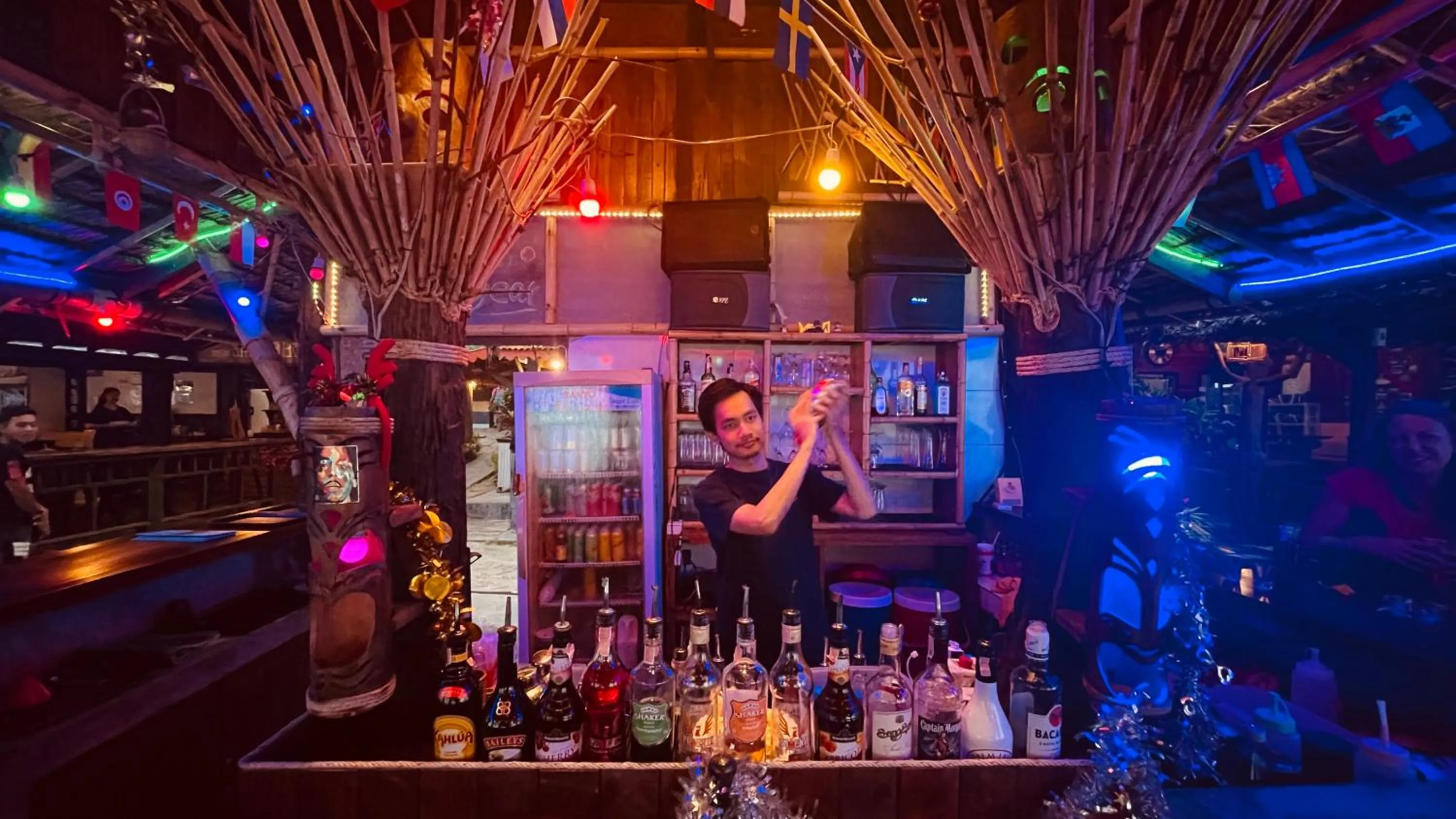 Lounge or bar in Phi Phi Relax Beach Resort