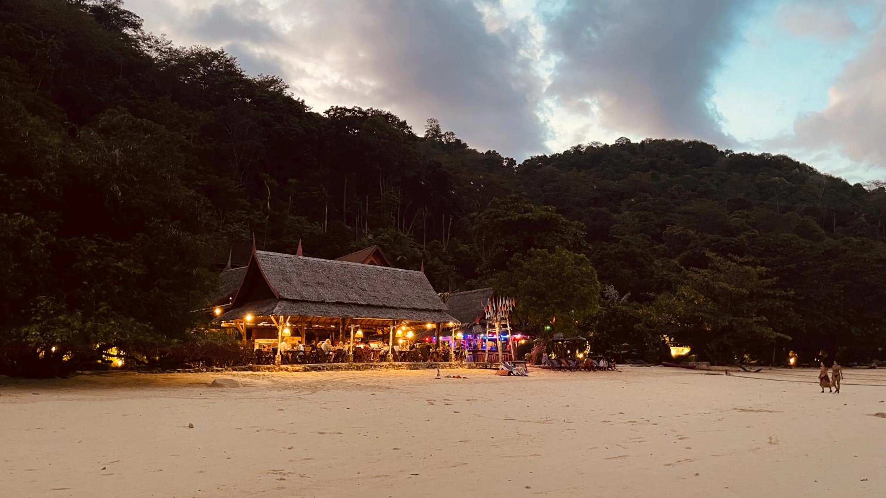 Restaurant/places to eat in Phi Phi Relax Beach Resort
