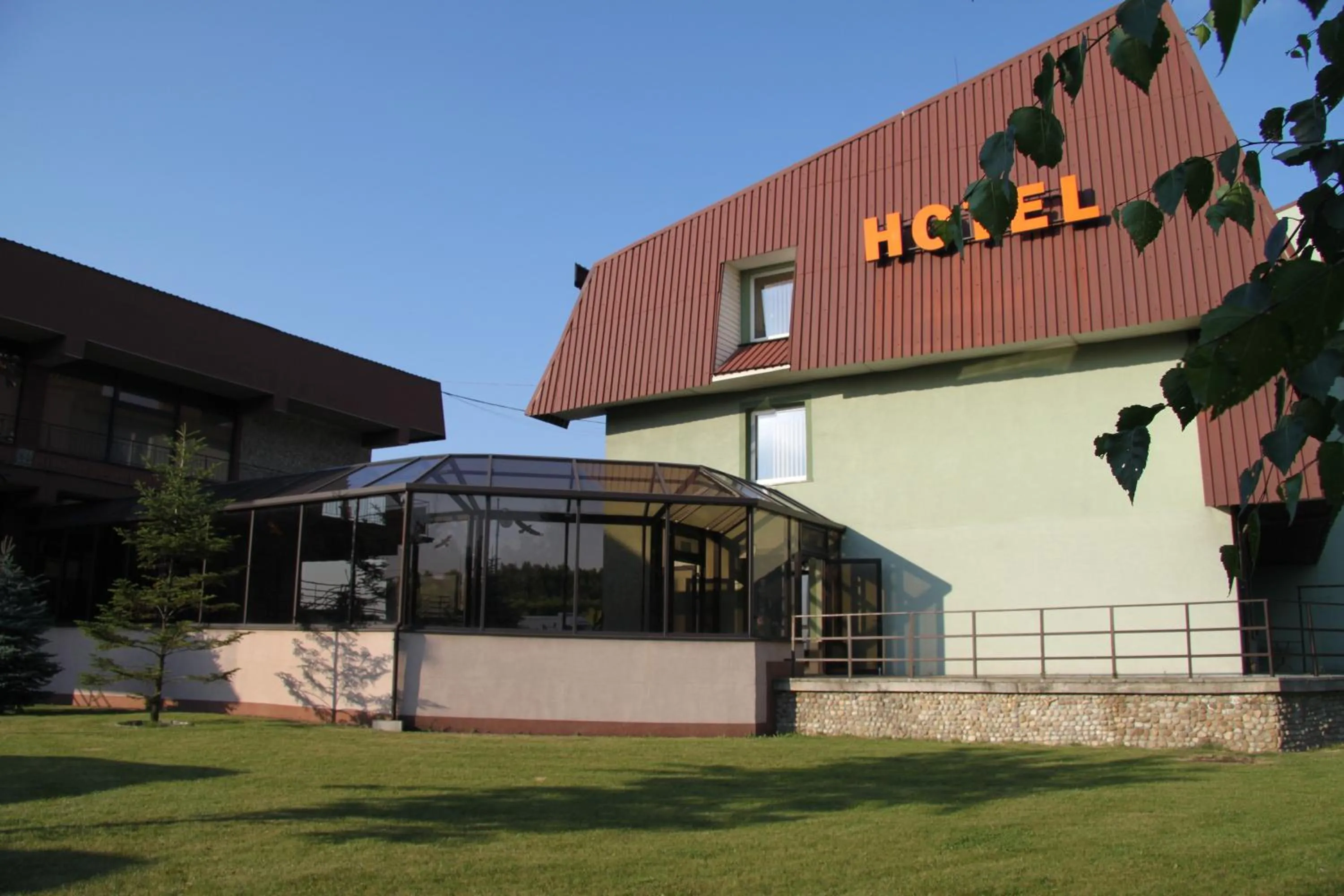 Property building in Hotel Dunajec