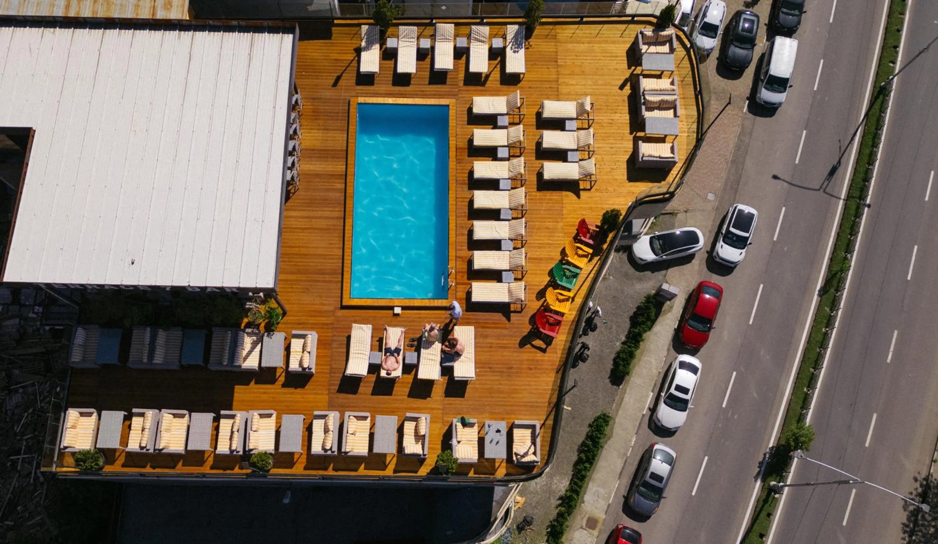 Property building in Boulevardside