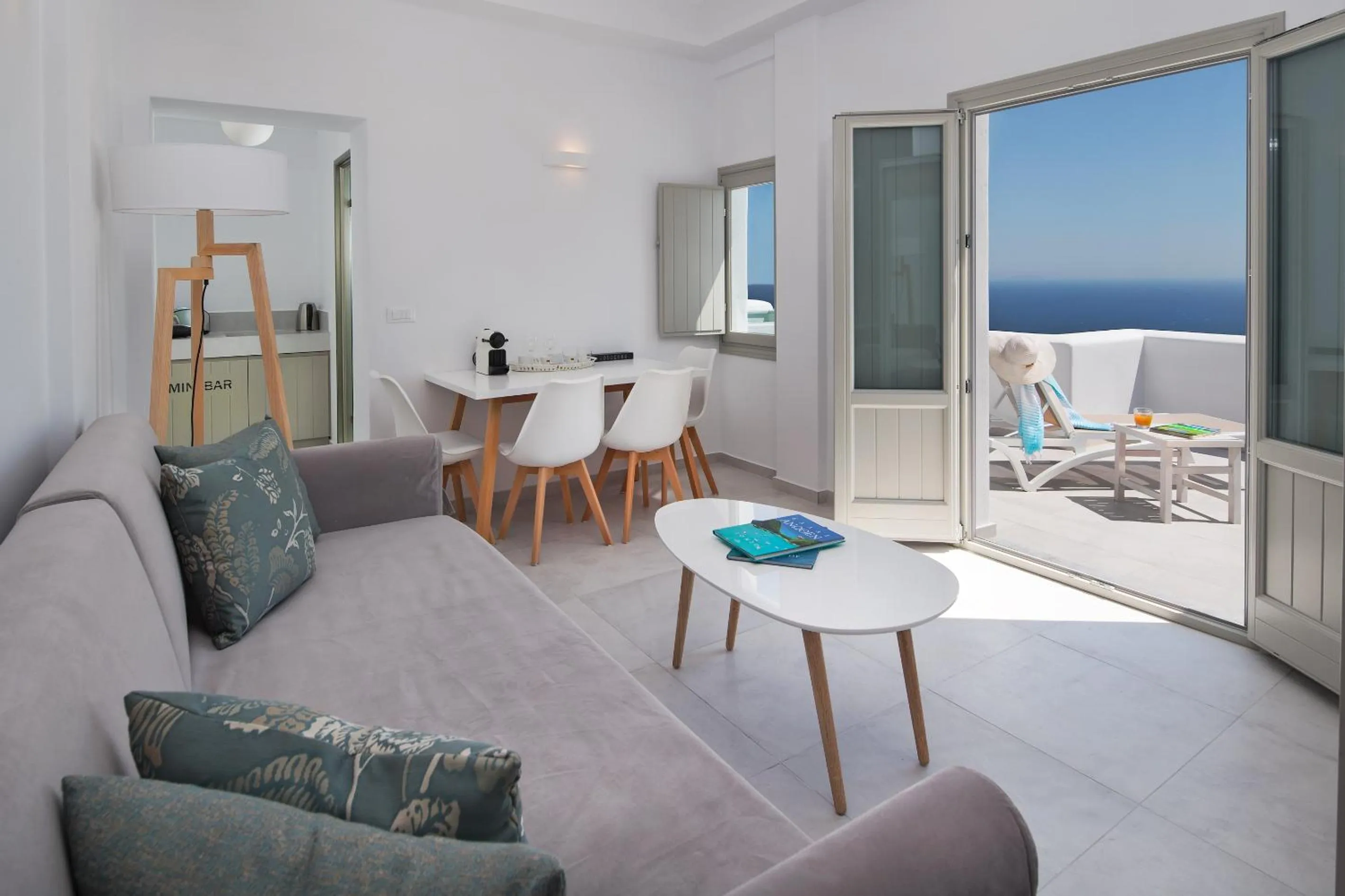 Balcony/Terrace in Altemar Suites