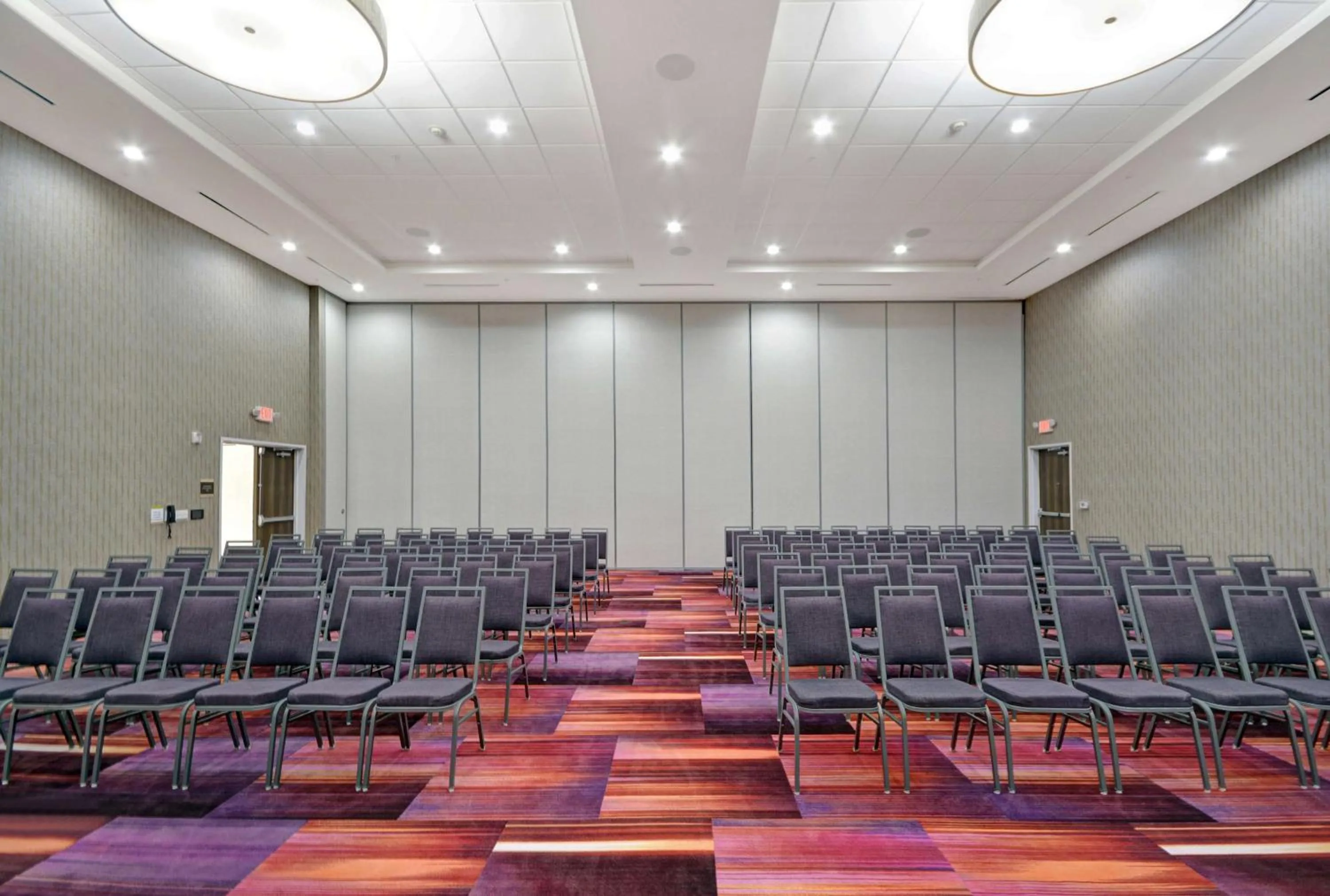 Meeting/conference room in Home2 Suites By Hilton Dallas Desoto