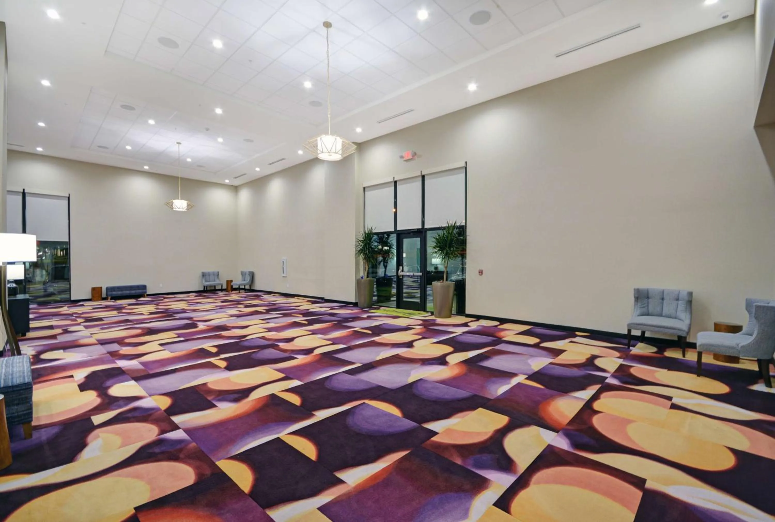 Meeting/conference room, Bed in Home2 Suites By Hilton Dallas Desoto