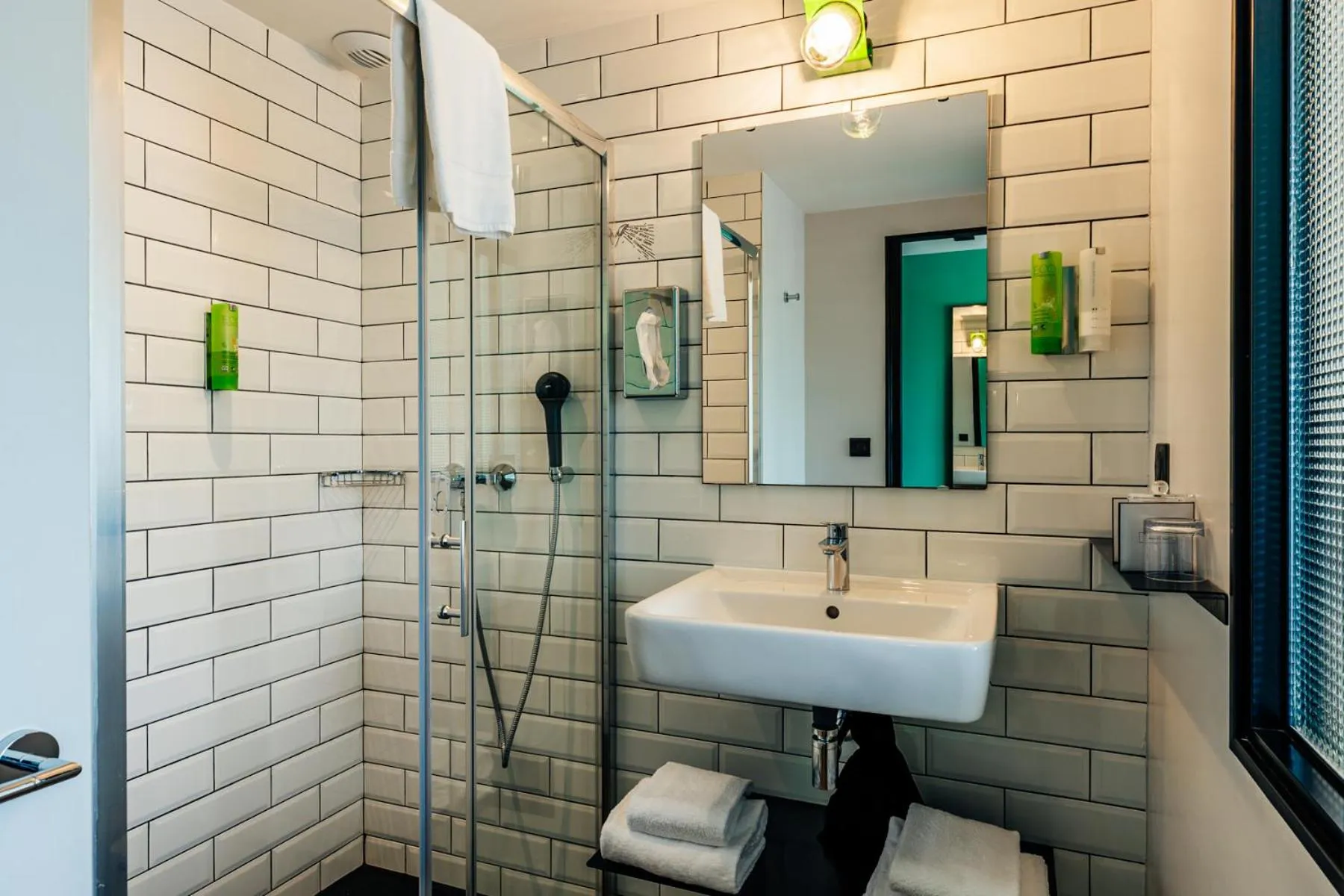 Shower in Le Cardinal - Belle-Ile-en-Mer