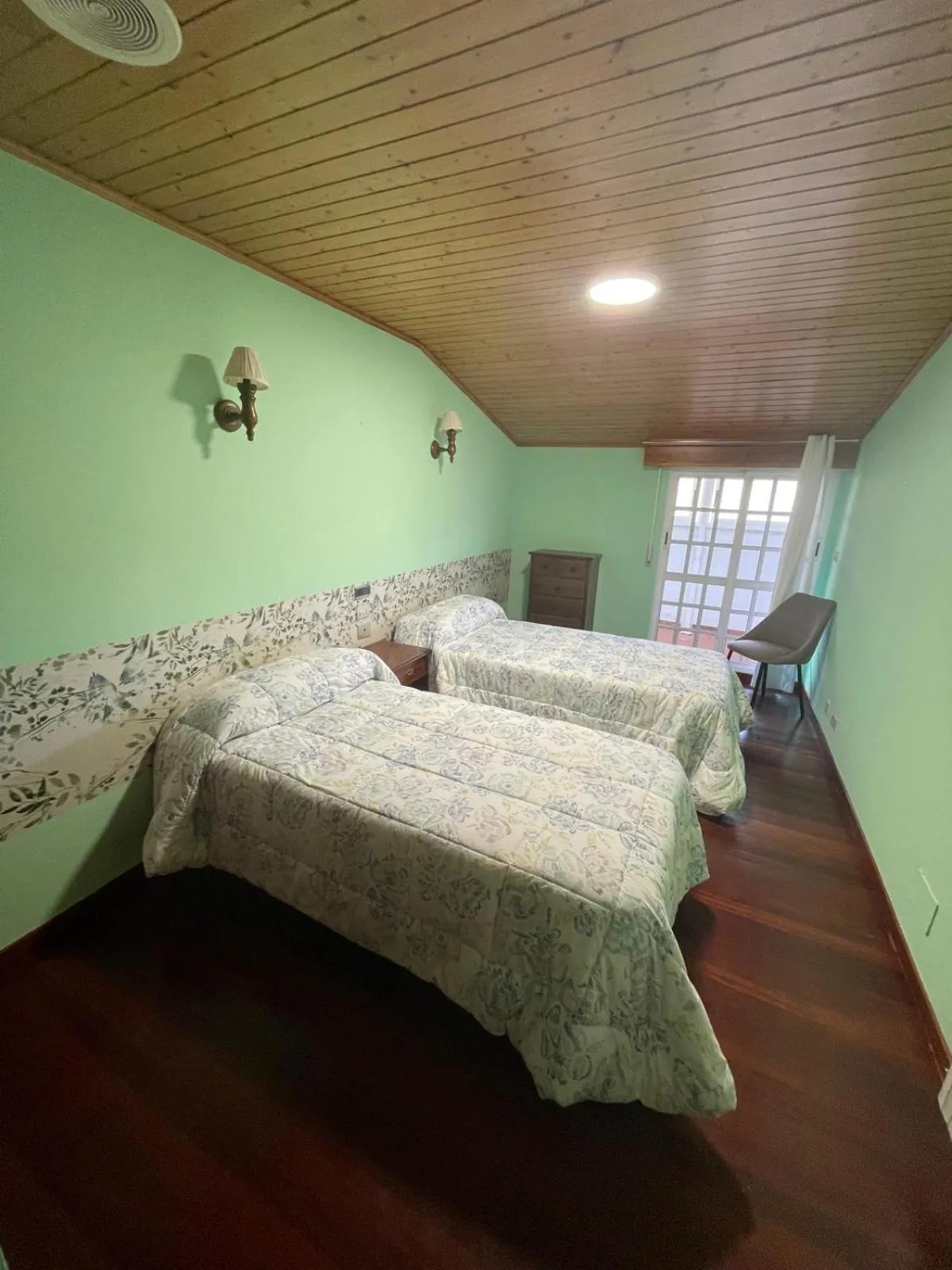 Bed in Hotel Victorino