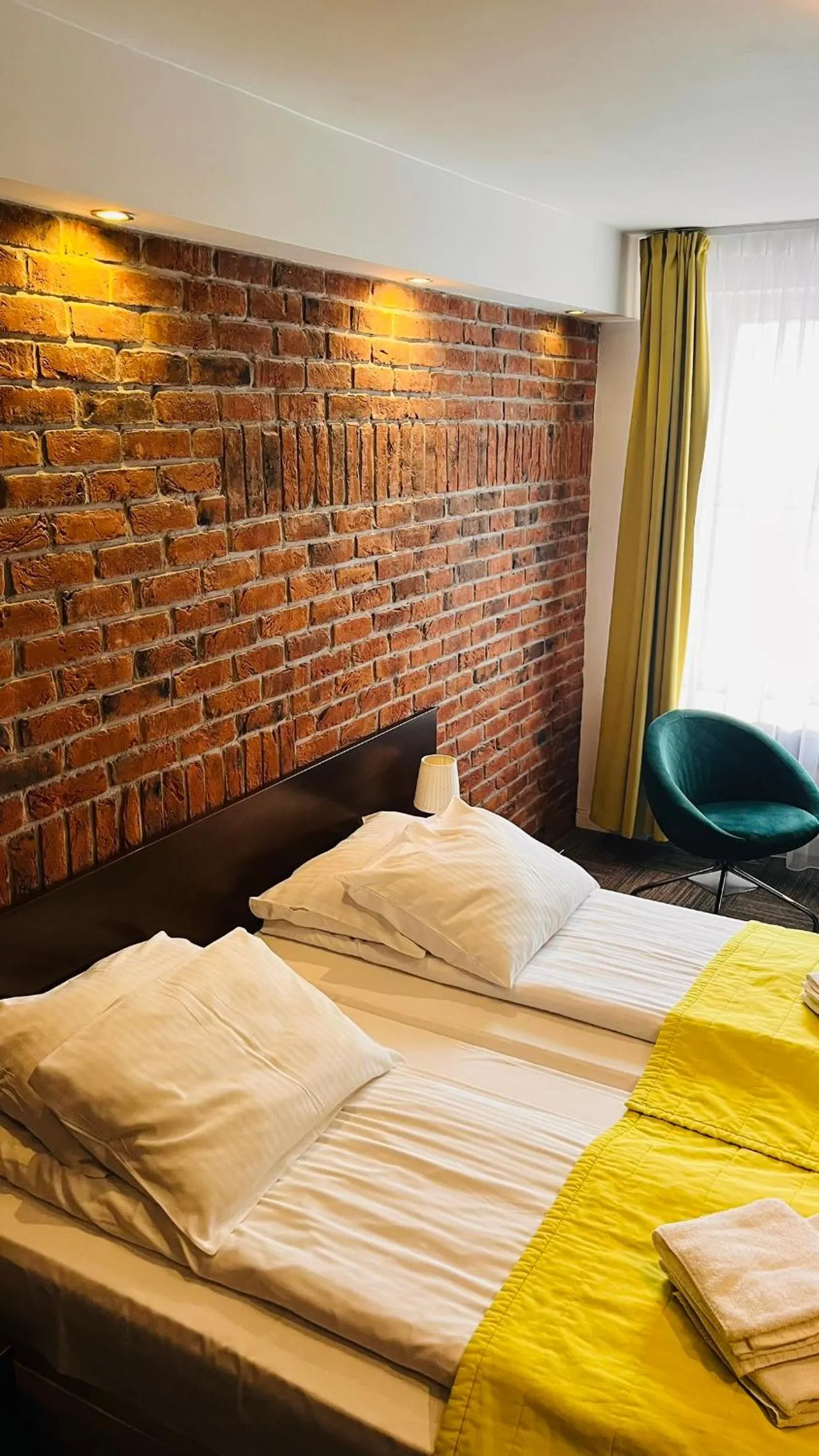 Bed in Hotel Artus - Old Town