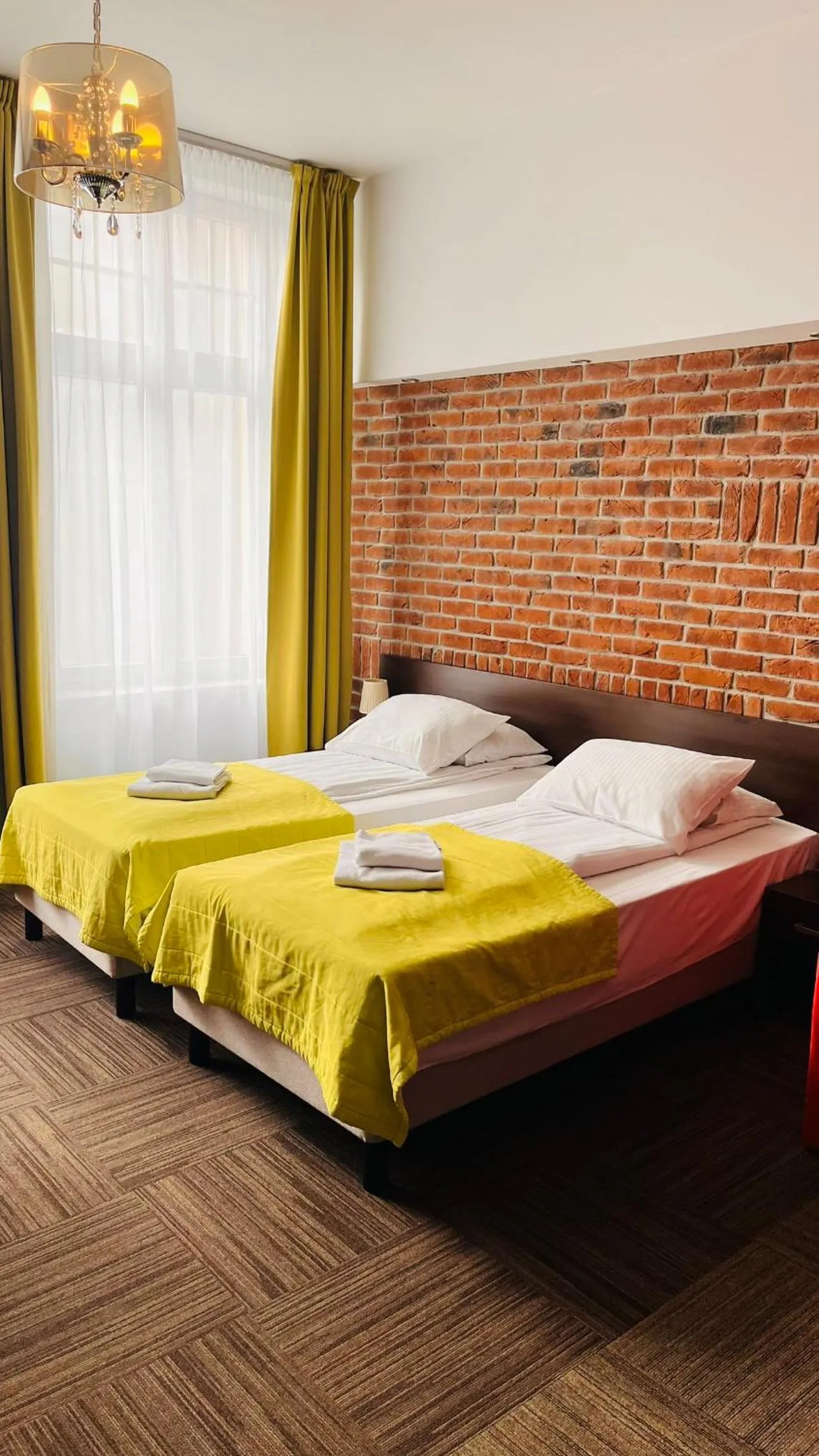 Bed in Hotel Artus - Old Town