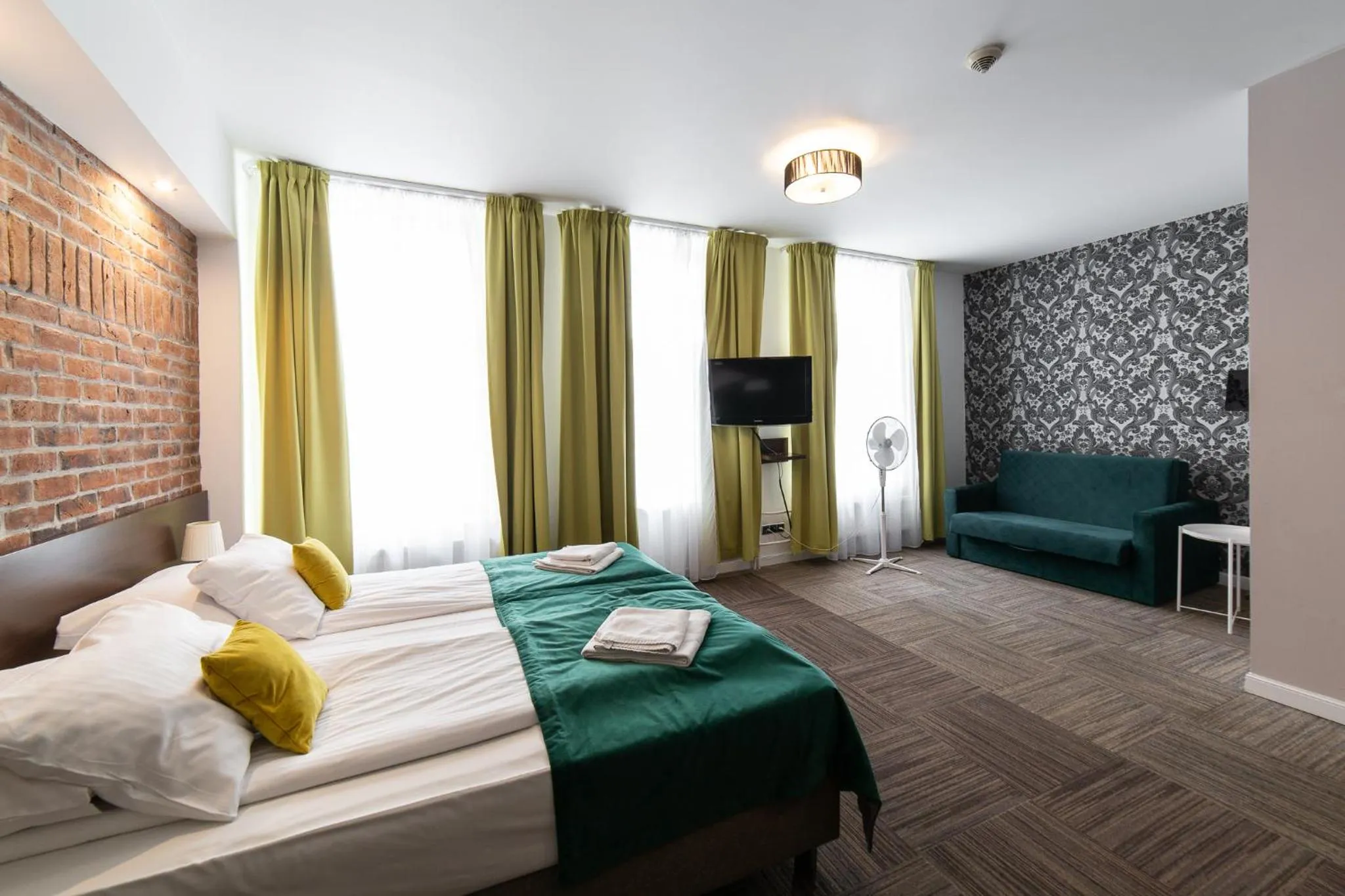 Bed in Hotel Artus - Old Town