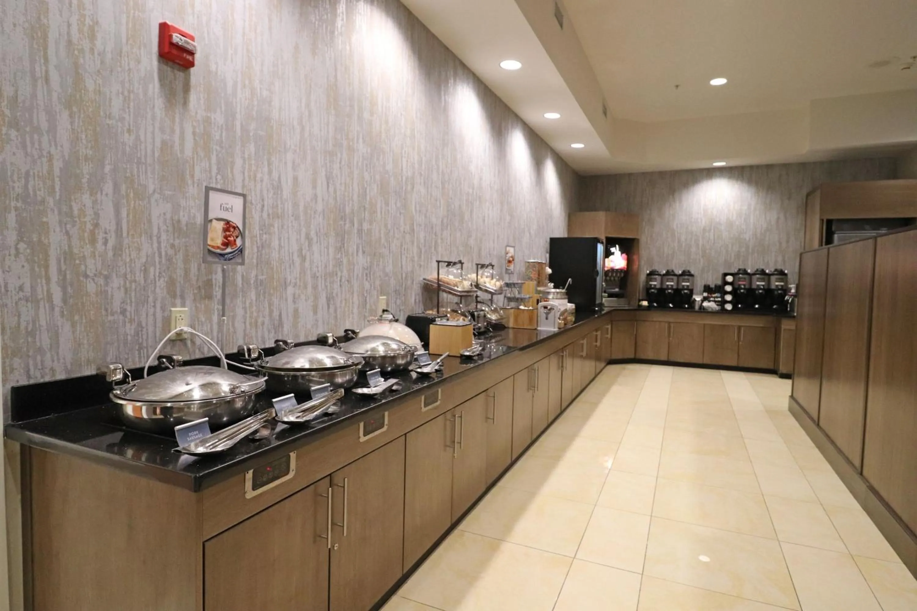 Breakfast in Fairfield Inn & Suites by Marriott Grand Island