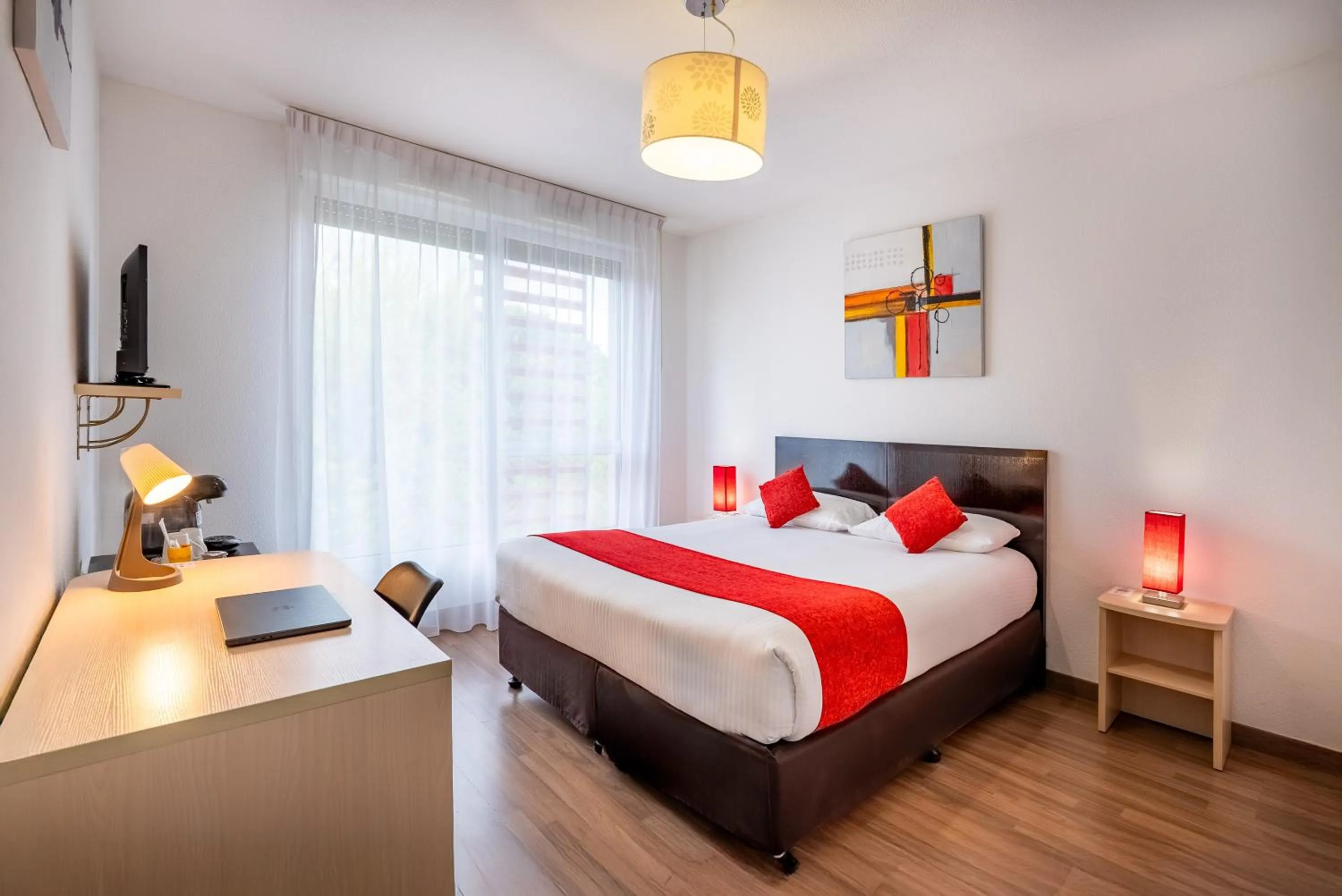 Bed in Alezan Hôtel & Résidence