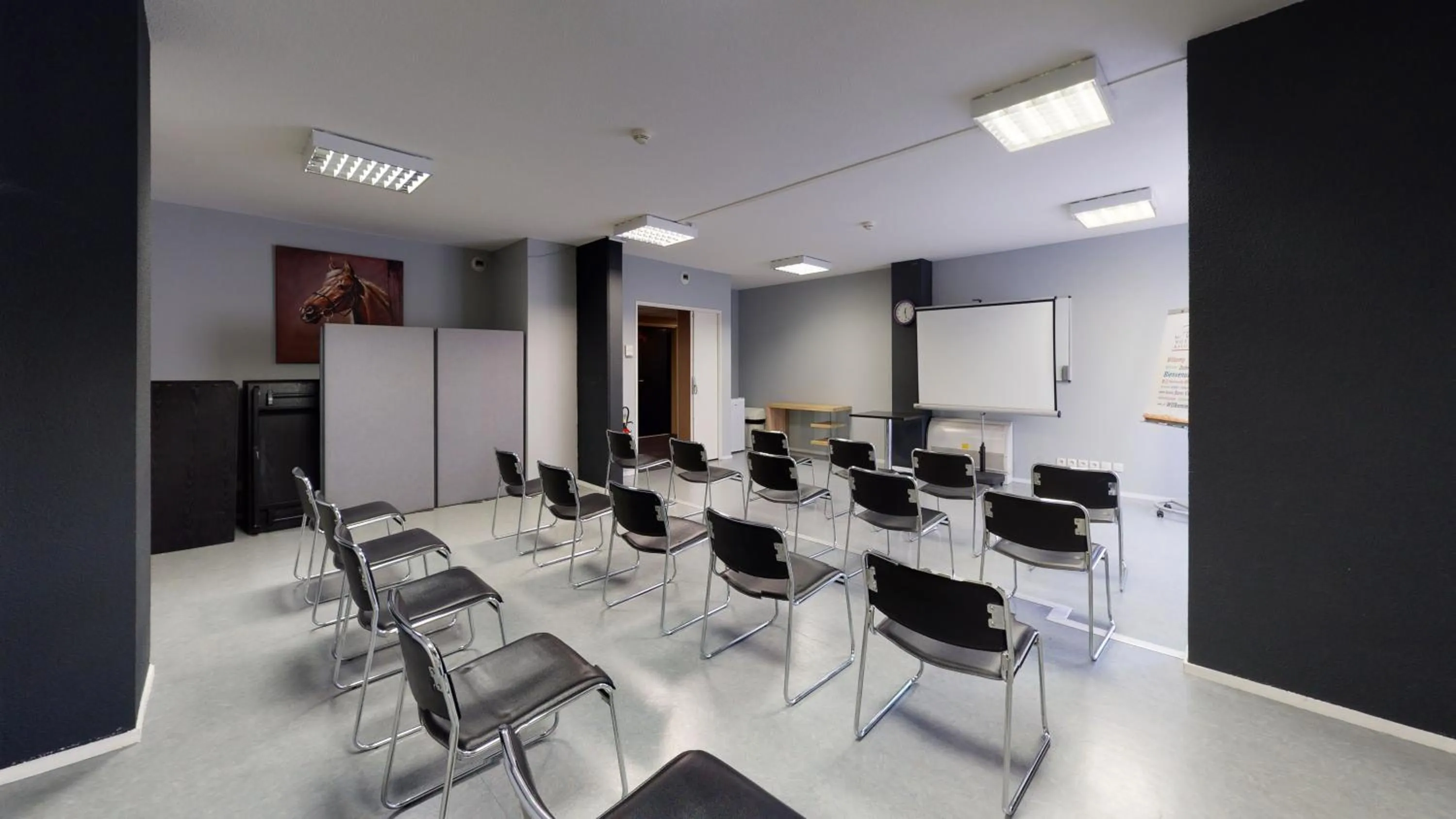 Business facilities in Alezan Hôtel & Résidence