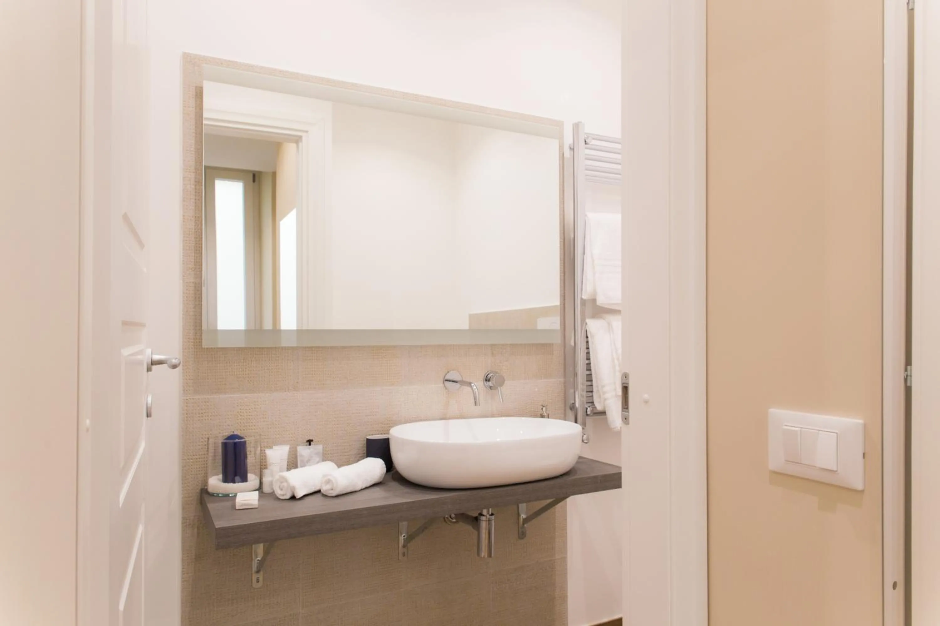 Bathroom in Nazionale Palace Suites