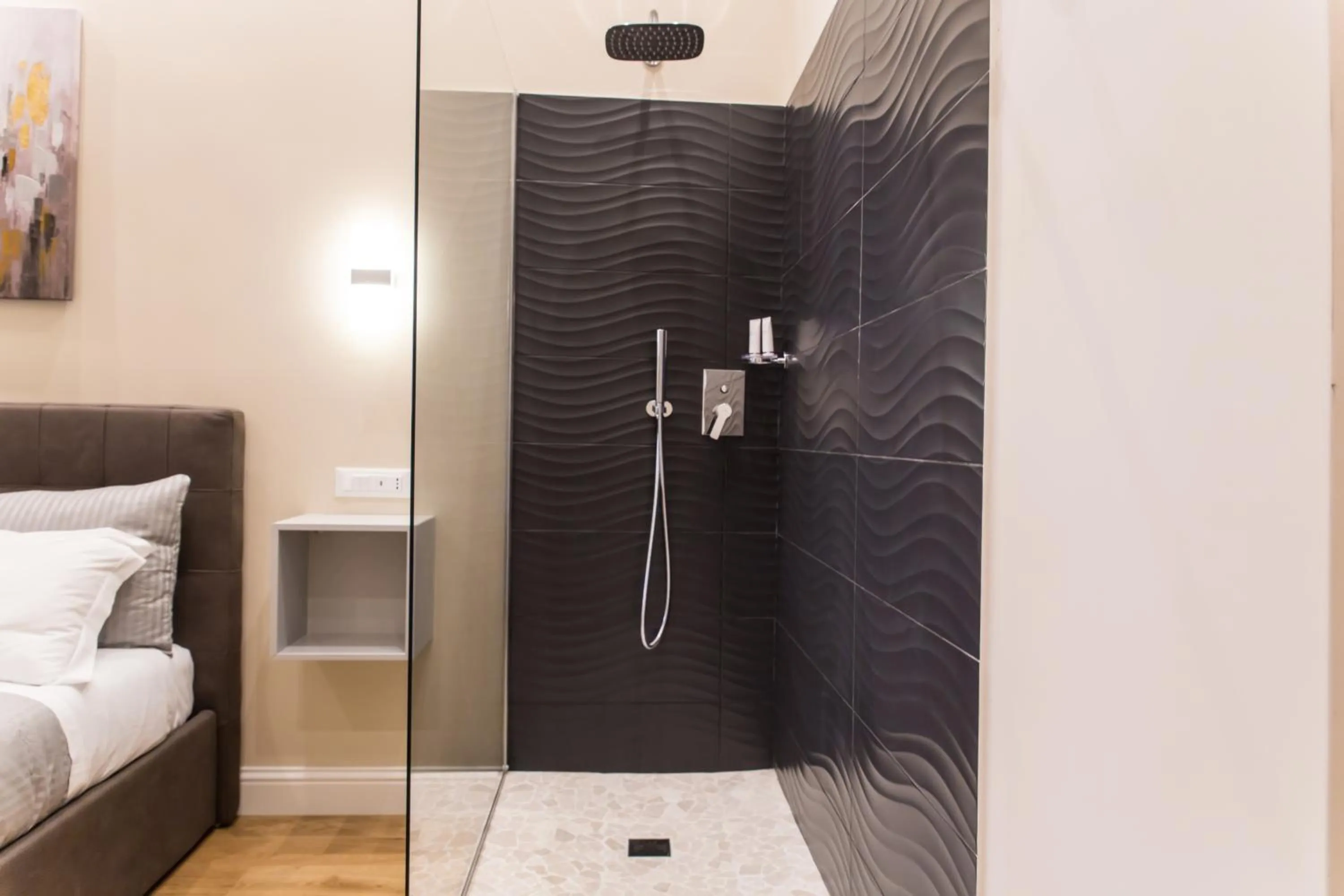 Decorative detail, Bed in Nazionale Palace Suites