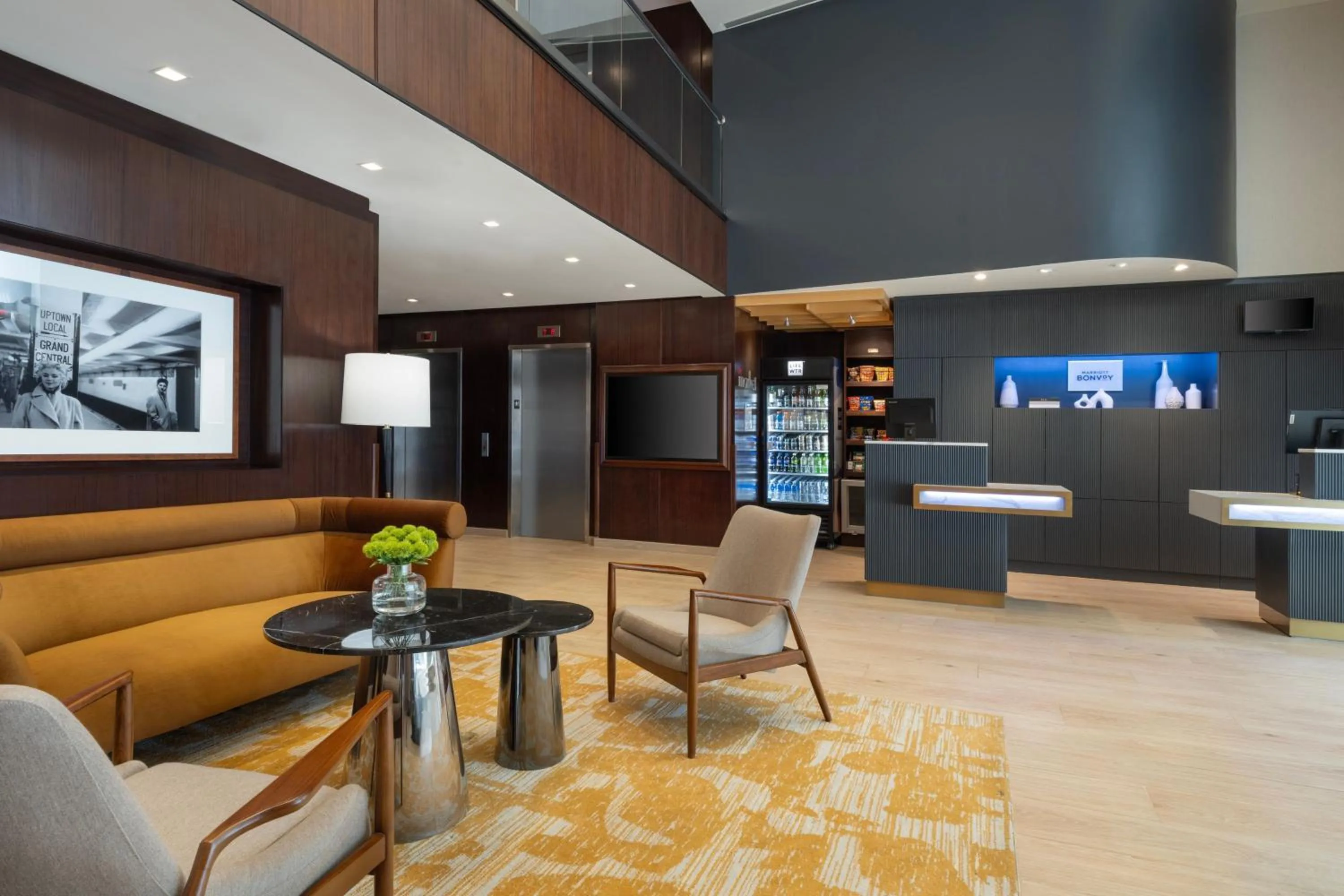 Lobby or reception in Courtyard by Marriott New York Manhattan / Soho