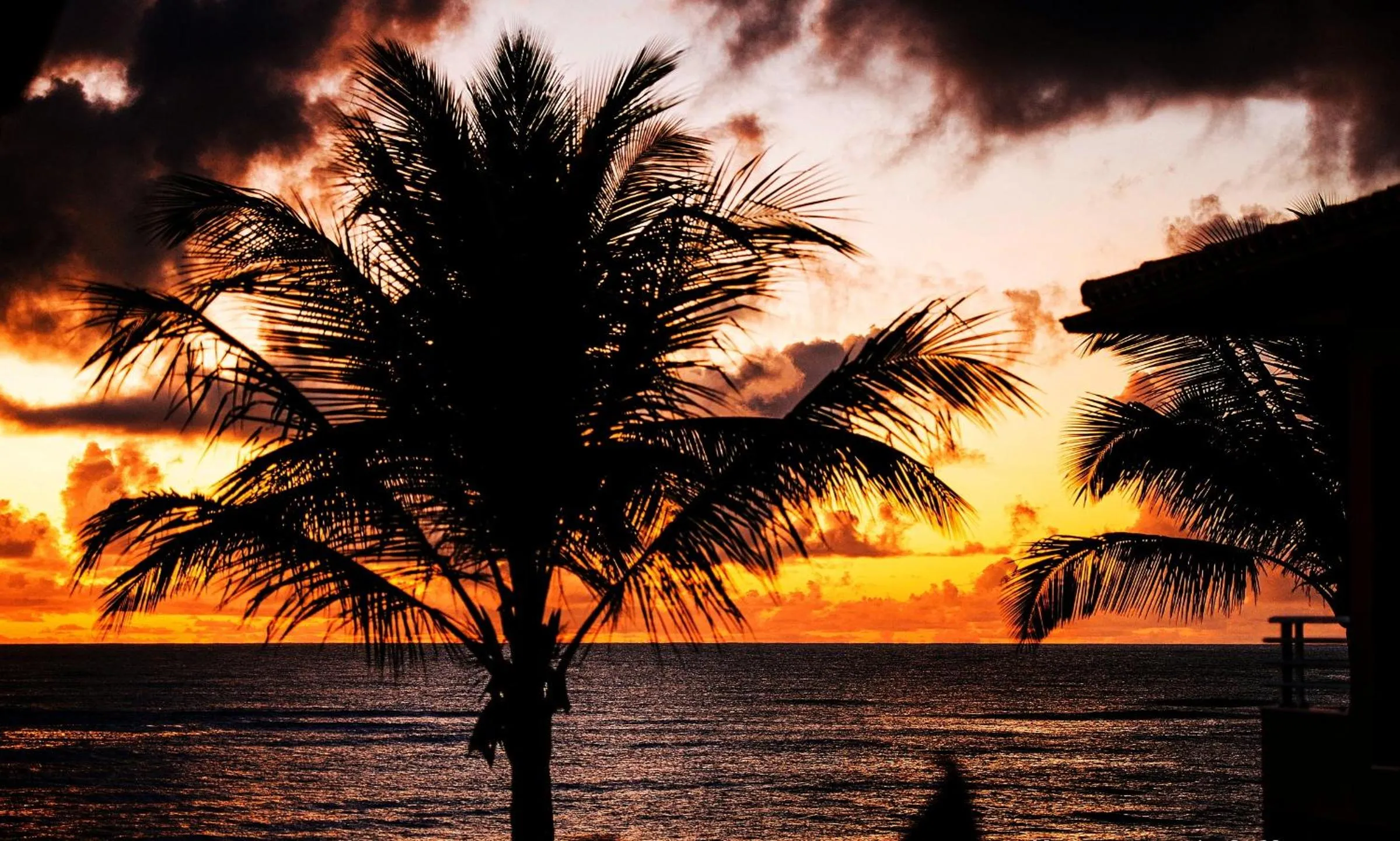 Sunrise in Residence Pé na Areia