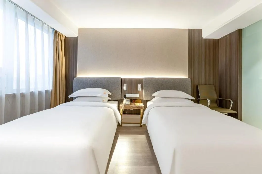 Bed in Jinan Yuquan Simpson Hotel