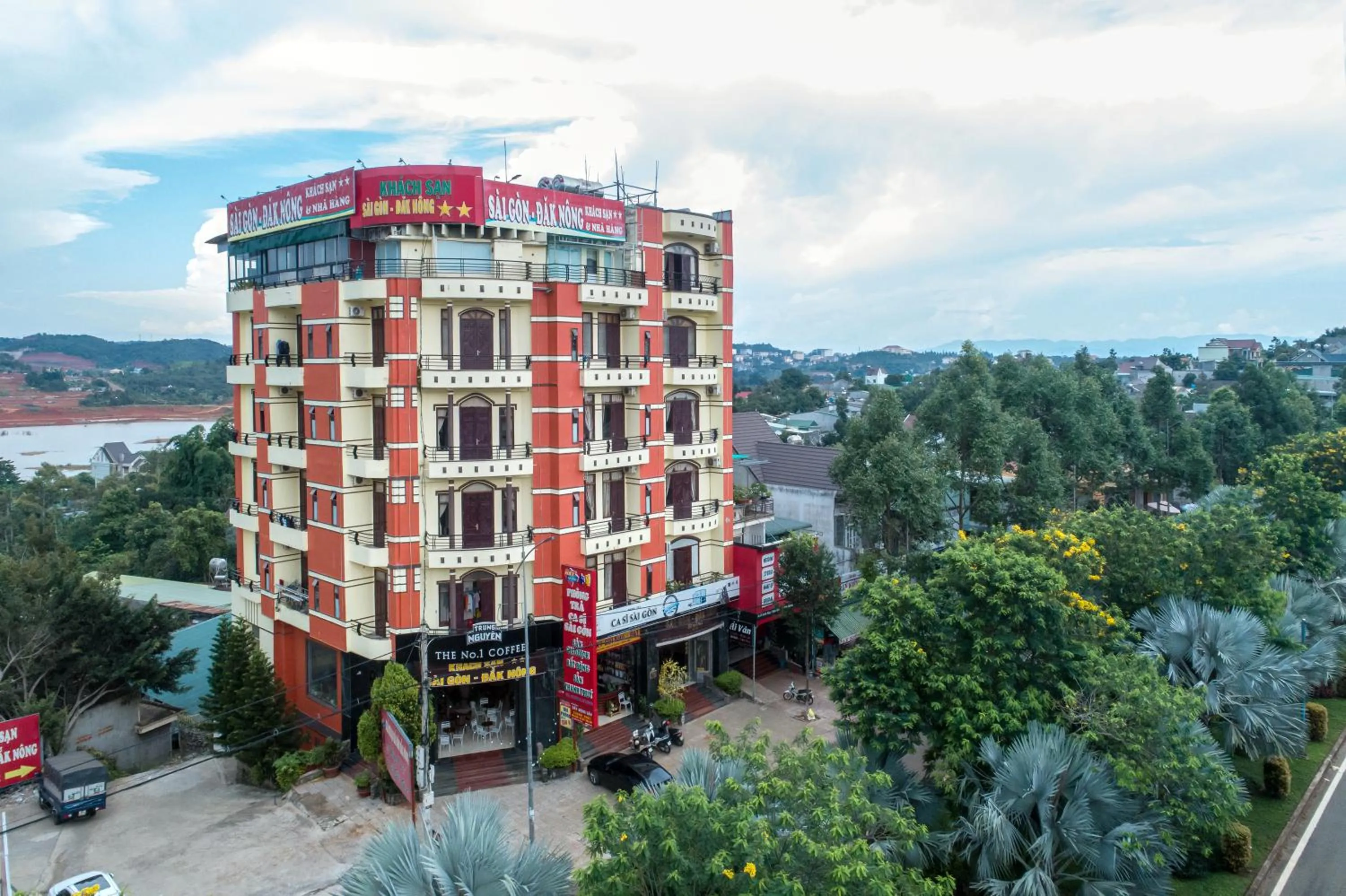 Property building in Sai Gon Dak Nong Hotel