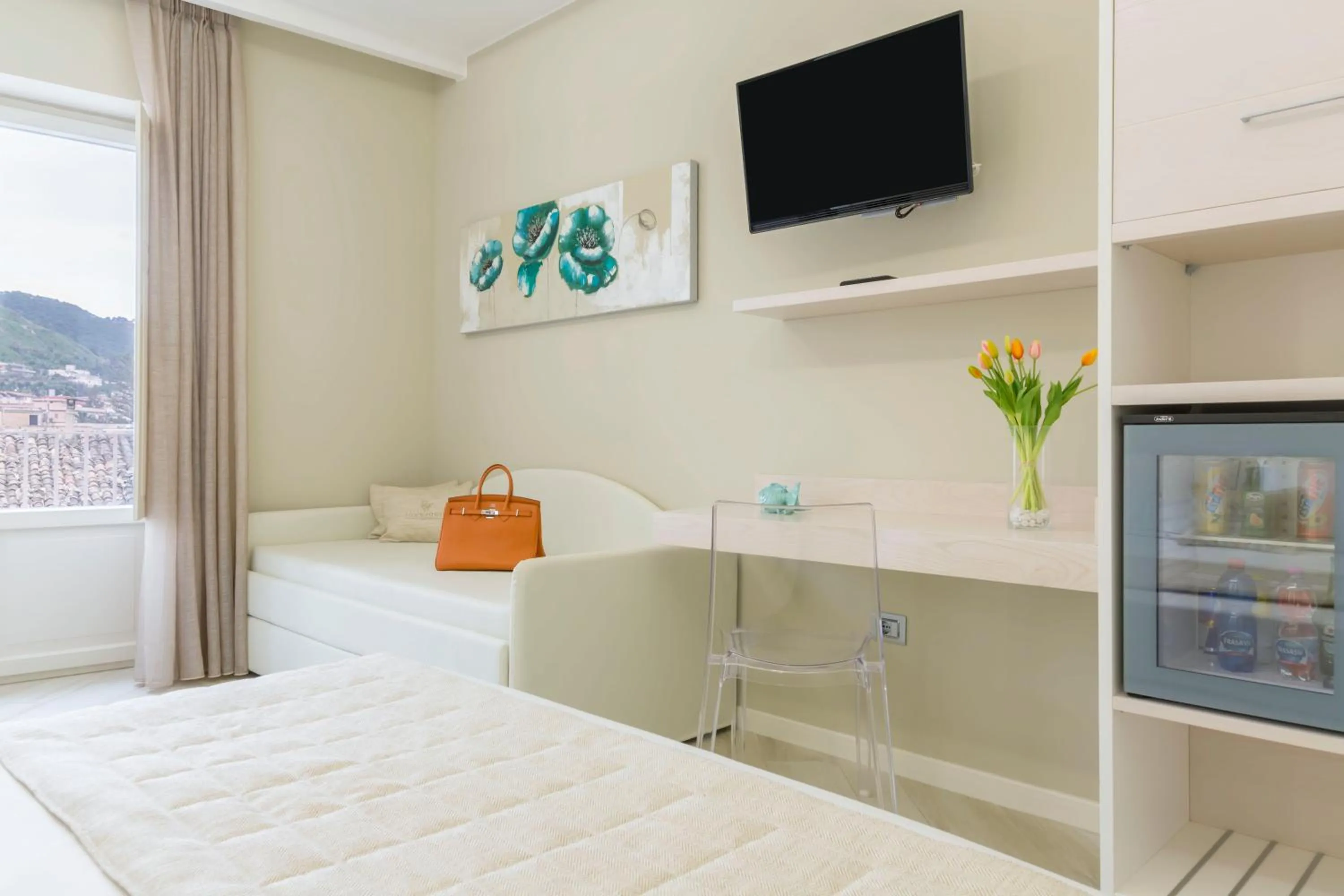 Bed in Townhouse Tropea