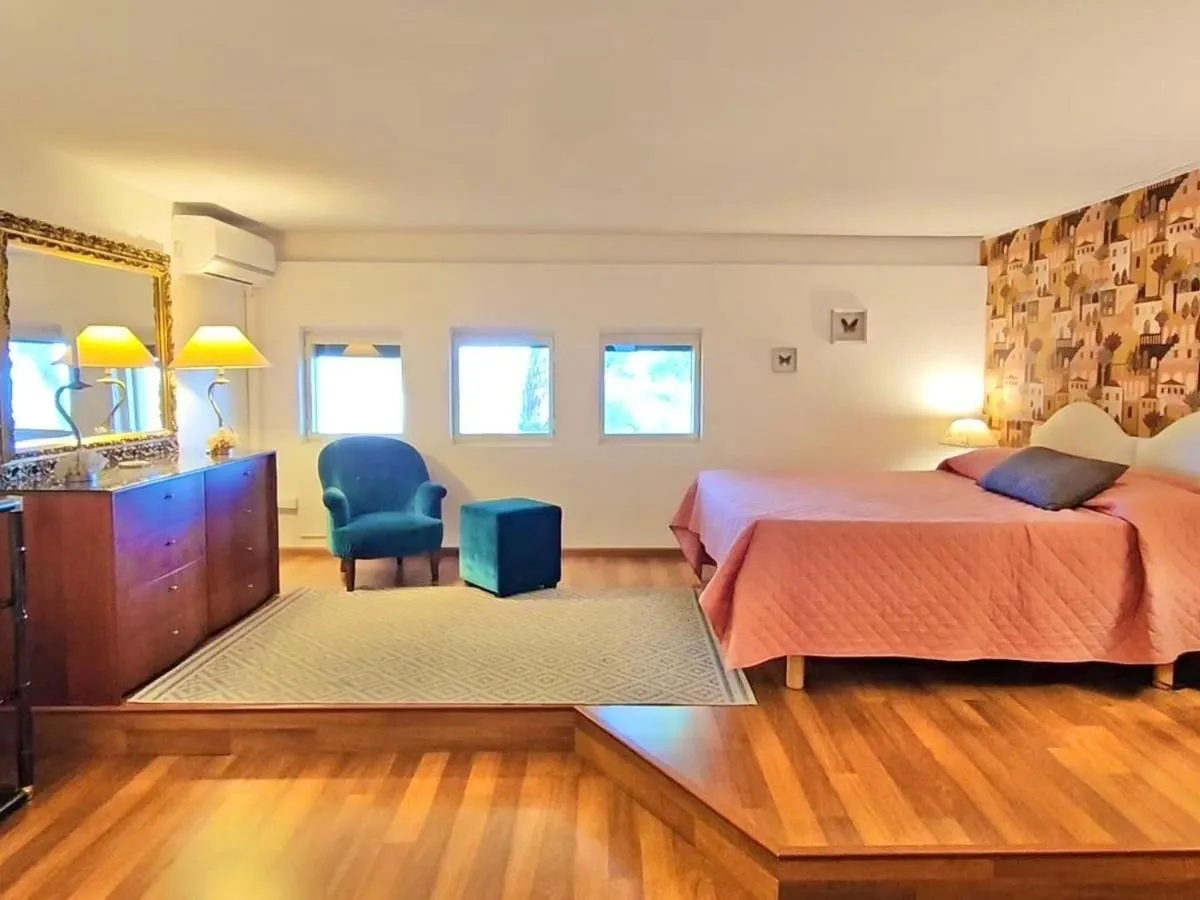 Bed in Isola Bella Infinity Suites