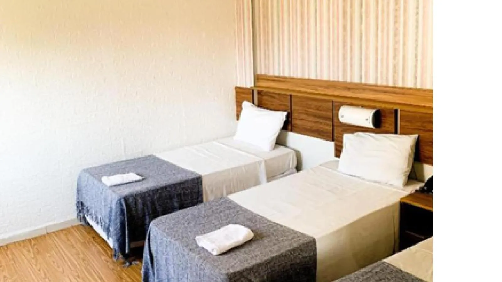 Photo of the whole room, Bed in Hotel do Largo Manaus