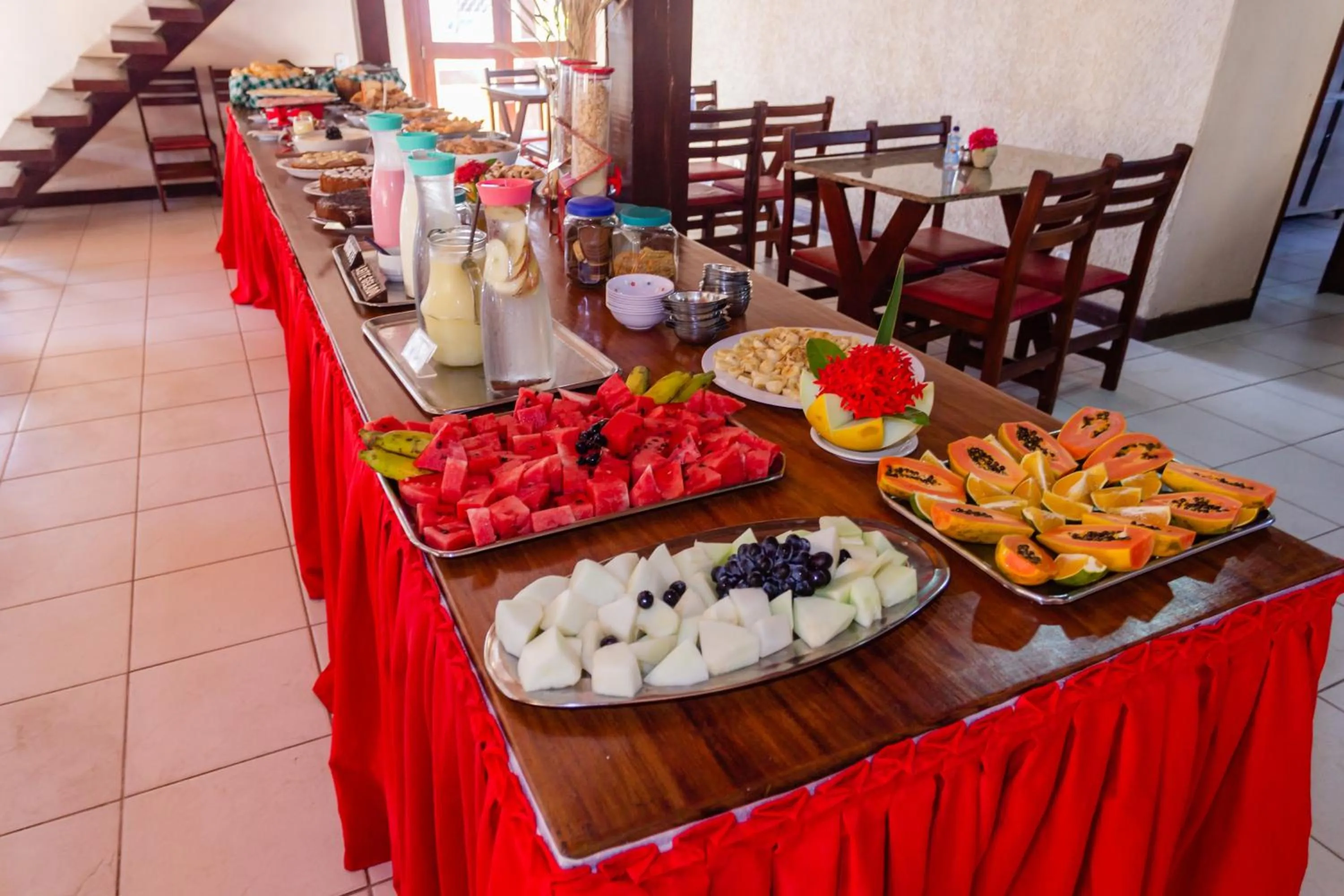 Buffet breakfast in Rede Andrade Estrela Dalva Centro Hotel