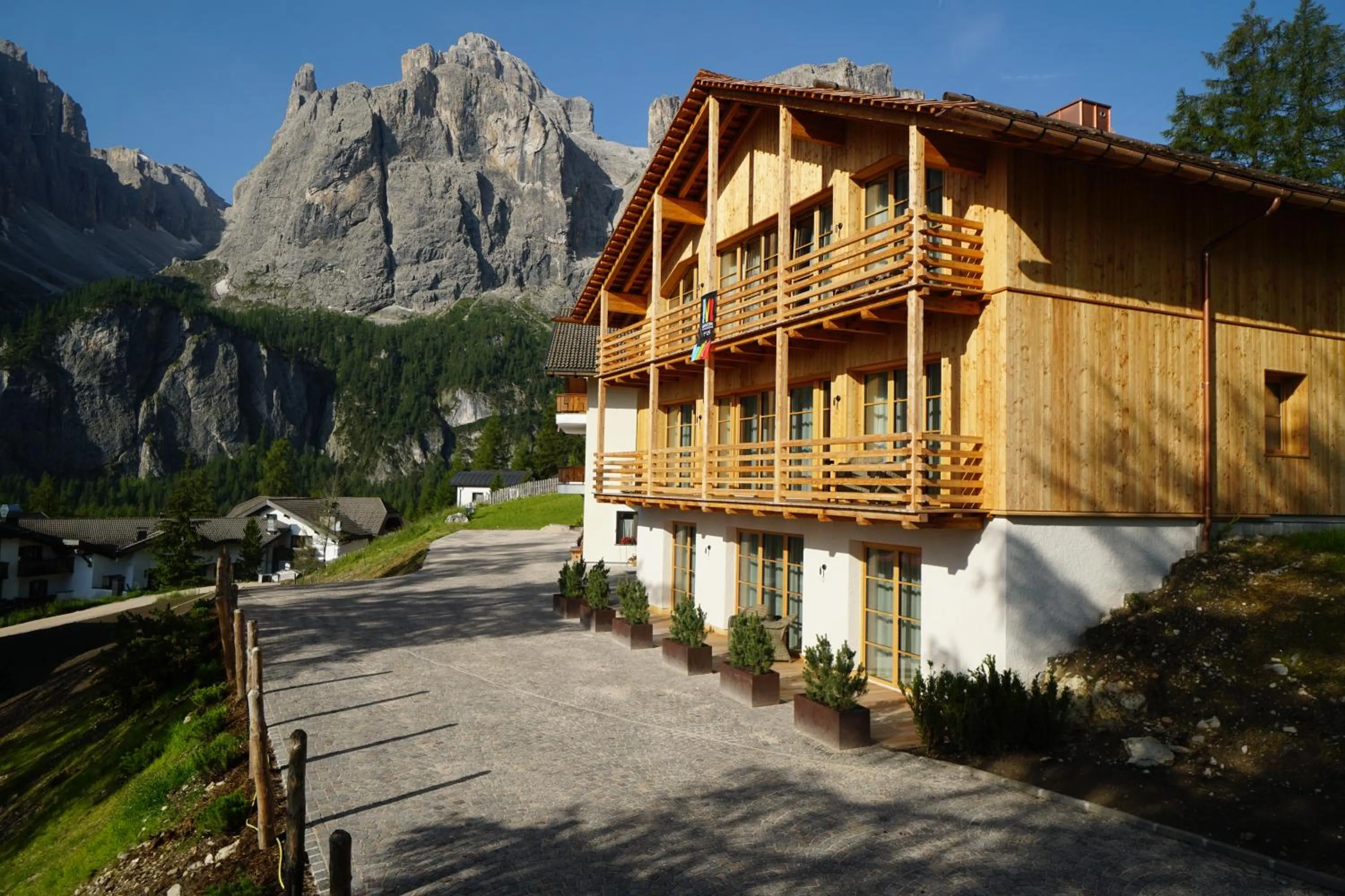 Property building in Chalet Cogolara