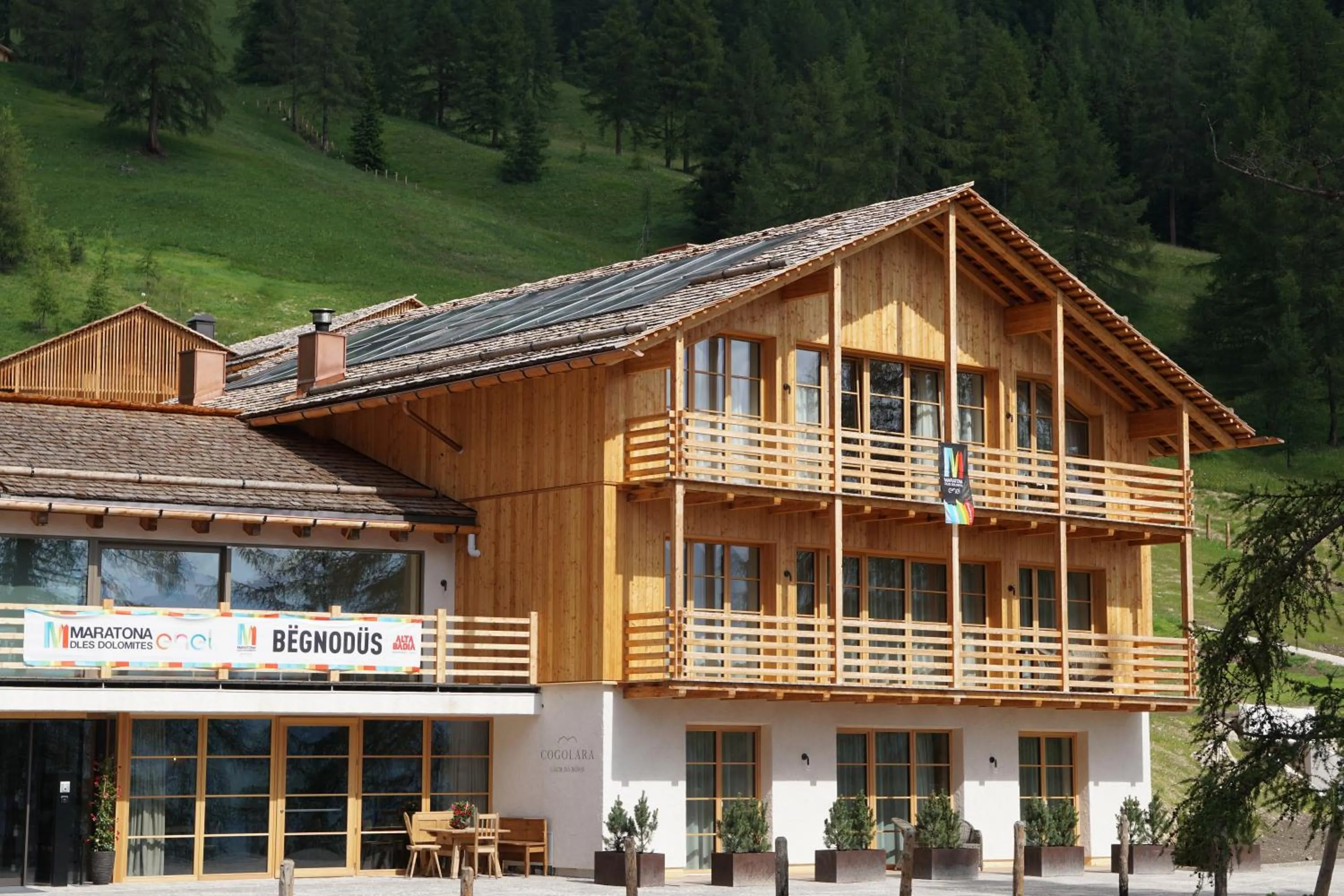Facade/entrance in Chalet Cogolara