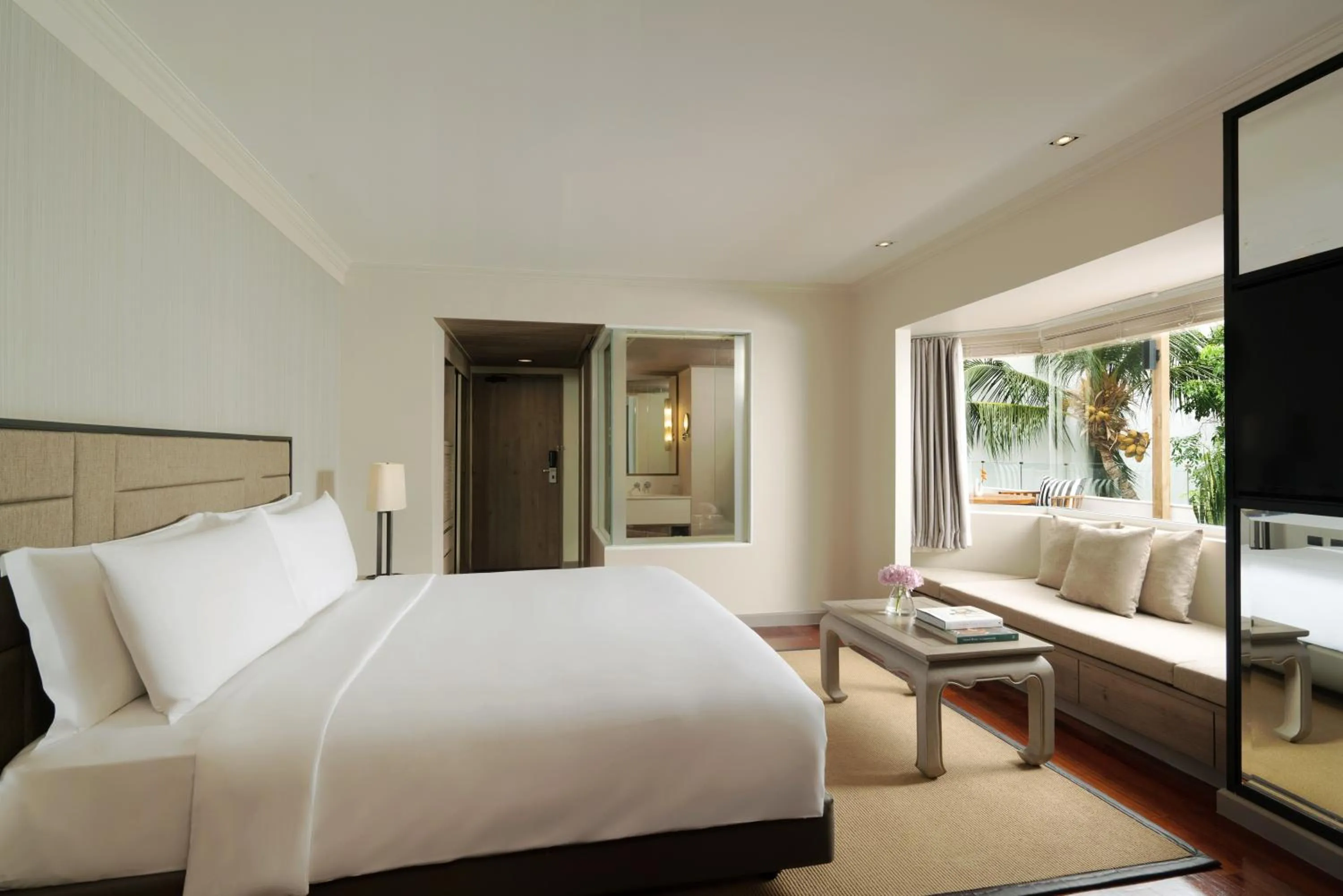 Bed in Avani Pattaya Resort