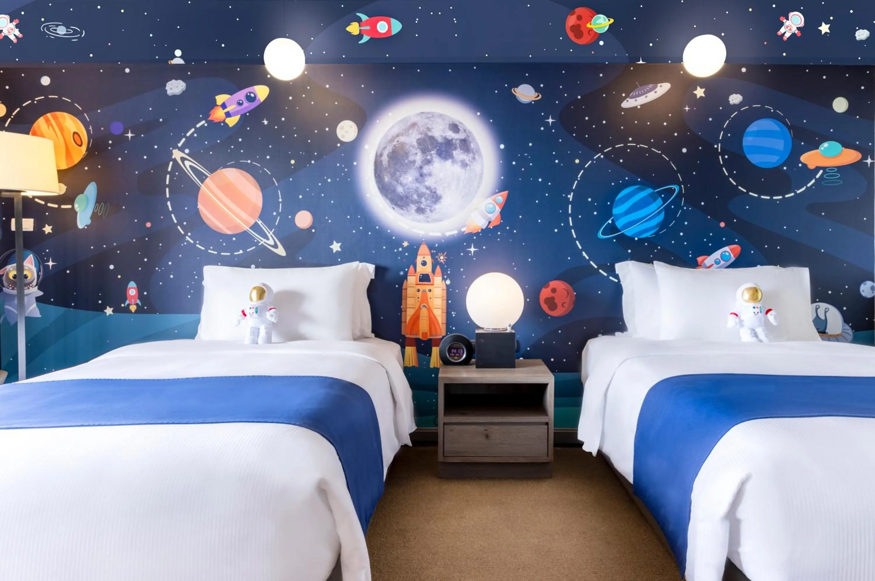 Bed in Avani Pattaya Resort