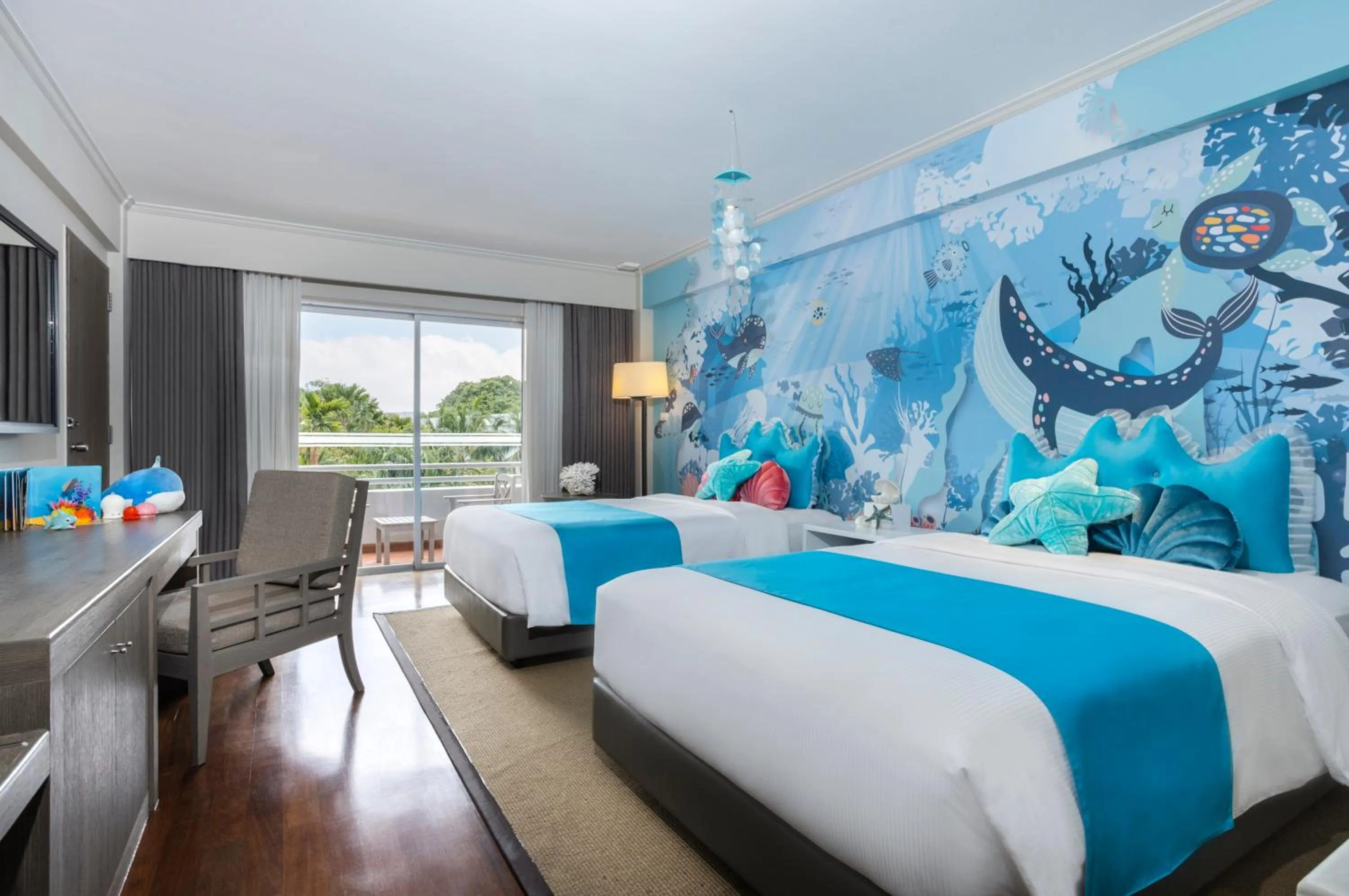 Bed in Avani Pattaya Resort