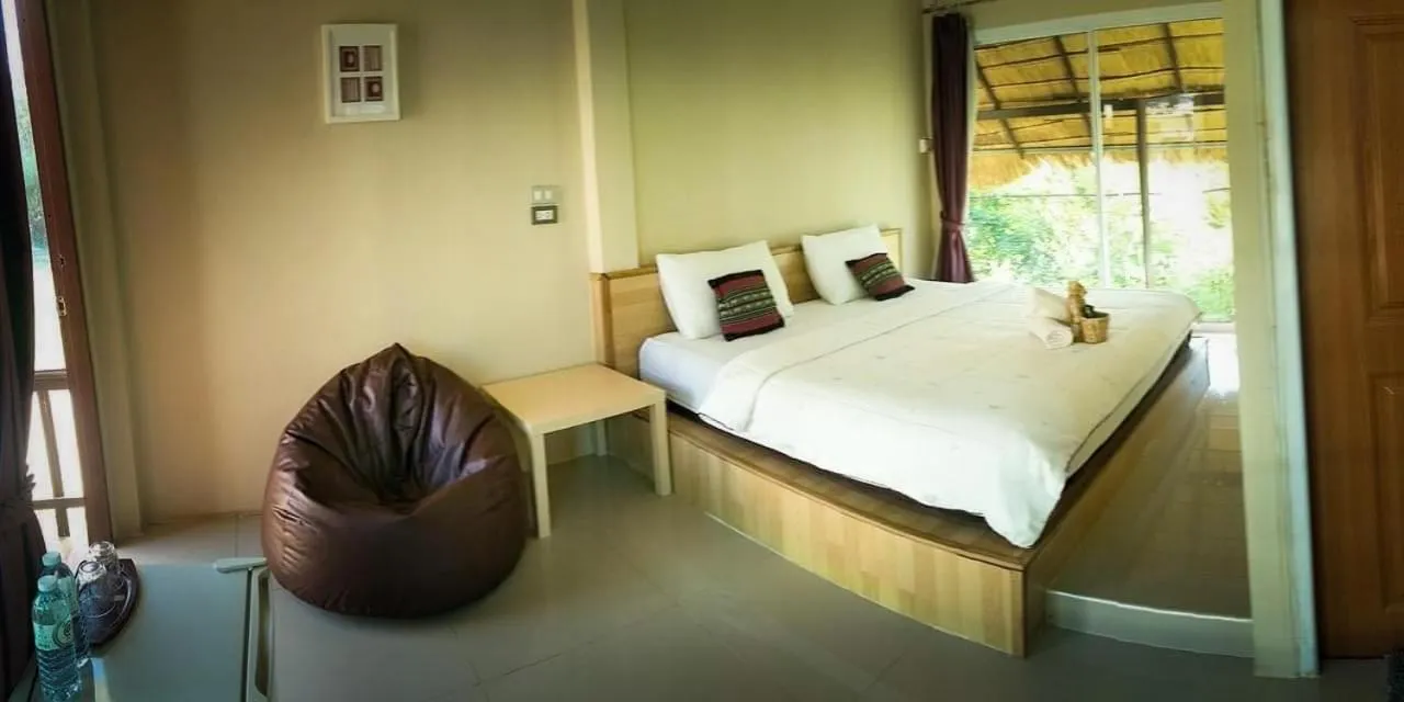 Bed in Suwi Coco Ville Resort