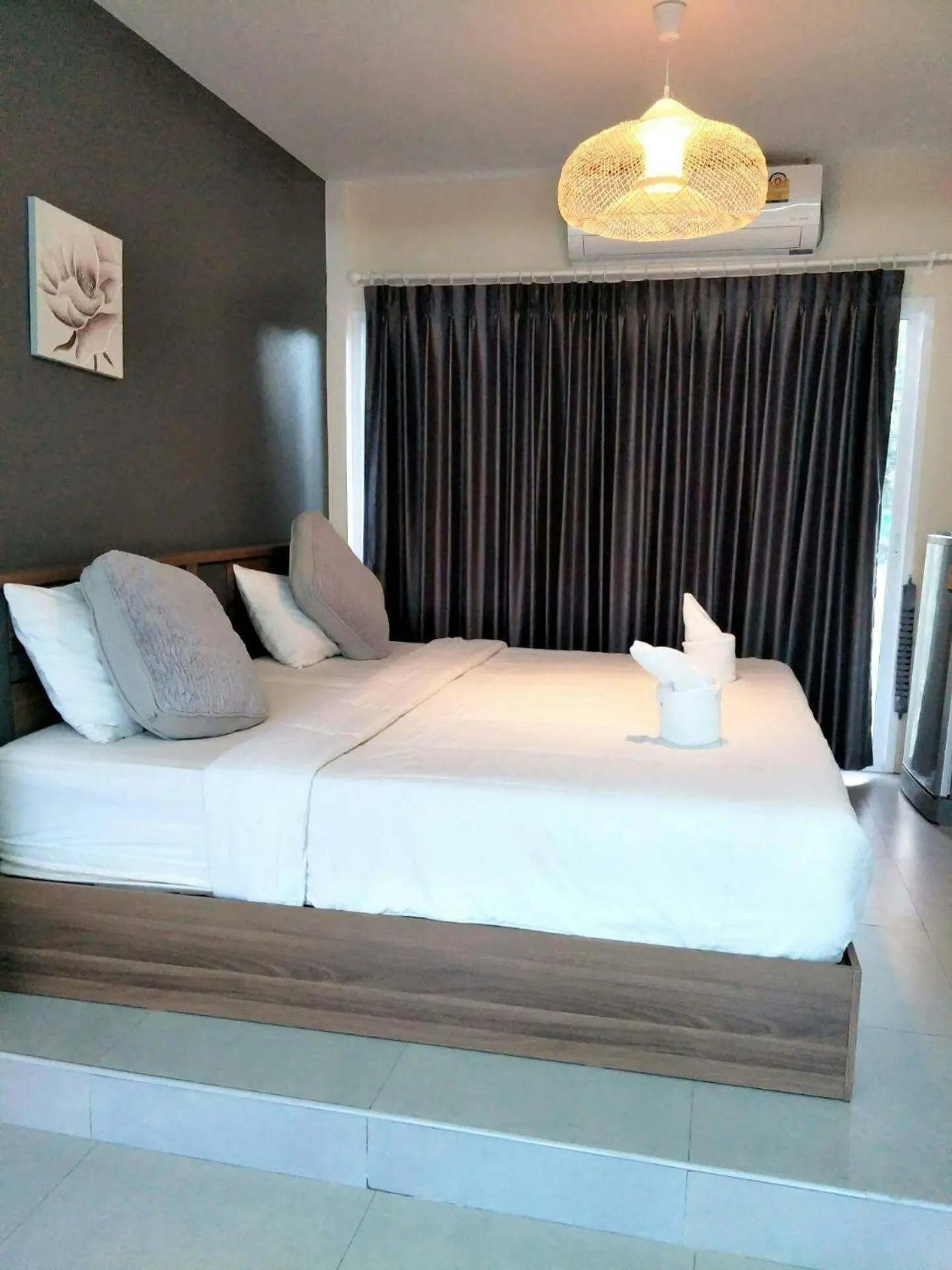 Bed in Suwi Coco Ville Resort