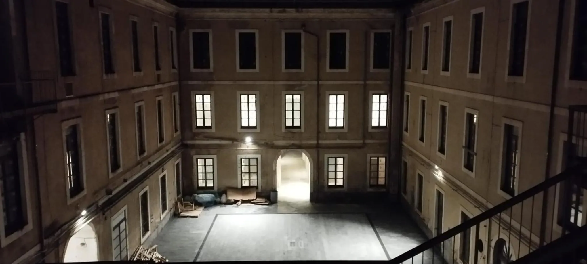 Inner courtyard view in BellAqua