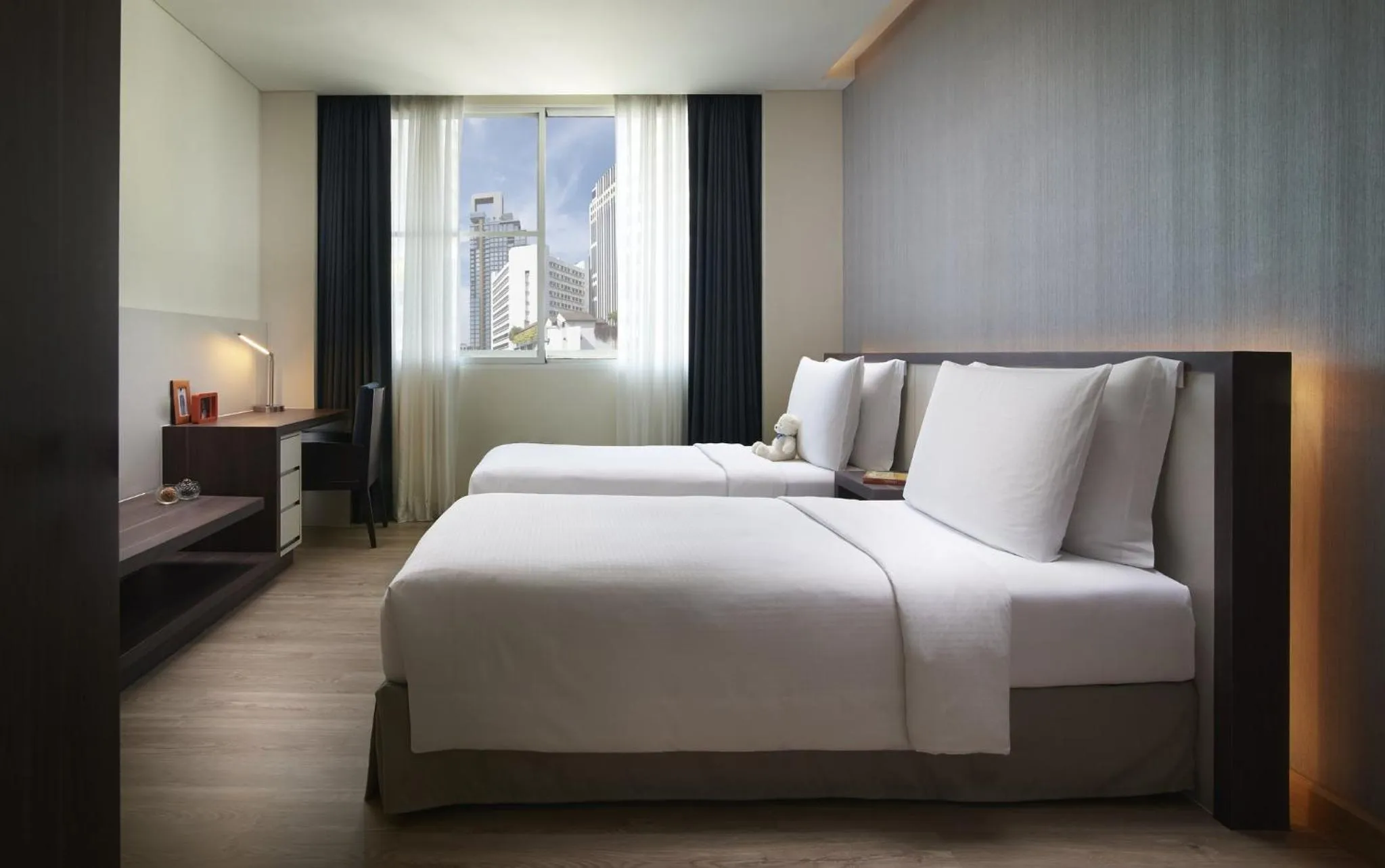 Photo of the whole room, Bed in Shama Sukhumvit Bangkok