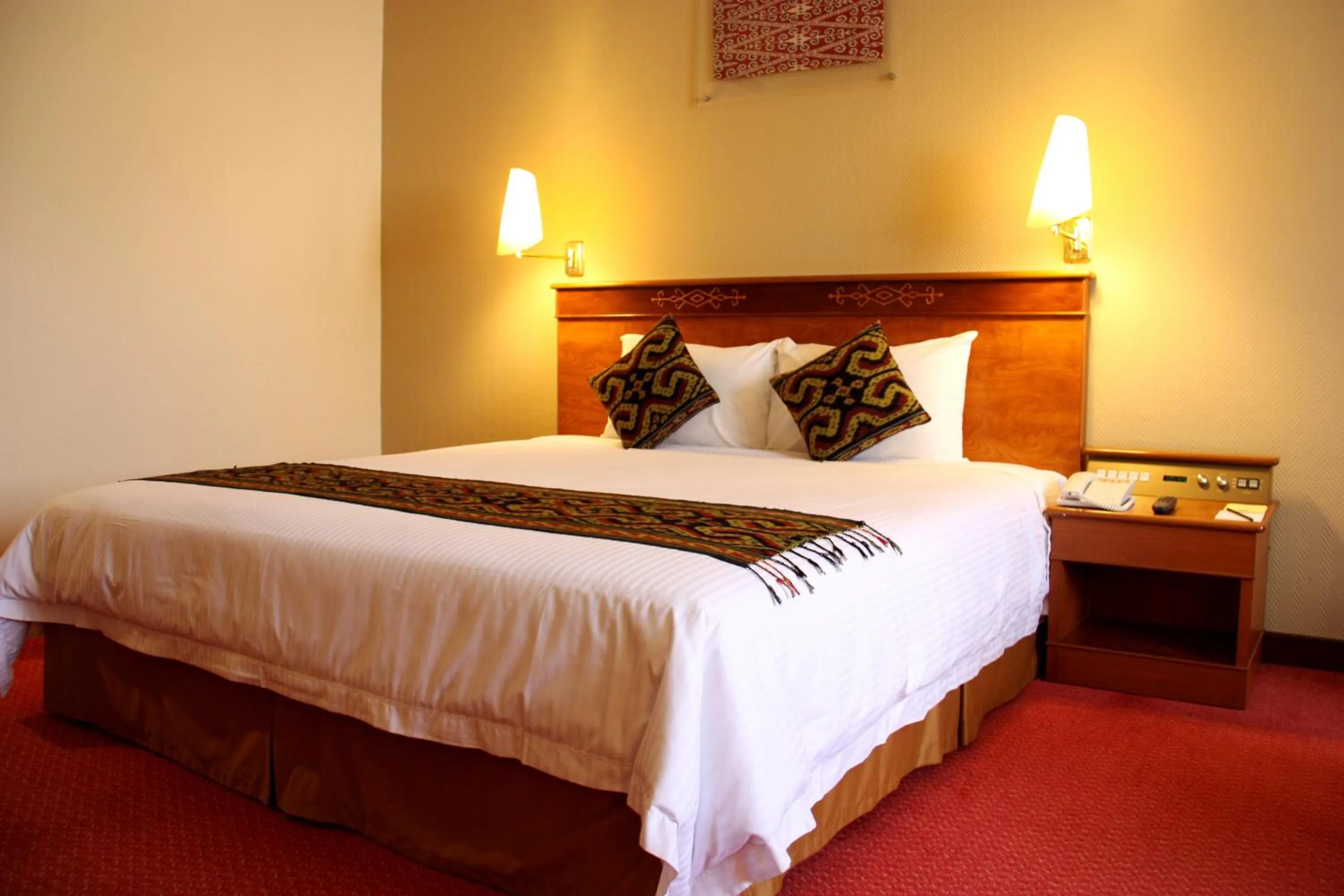 Bedroom, Bed in Hotel Grand Continental Kuching