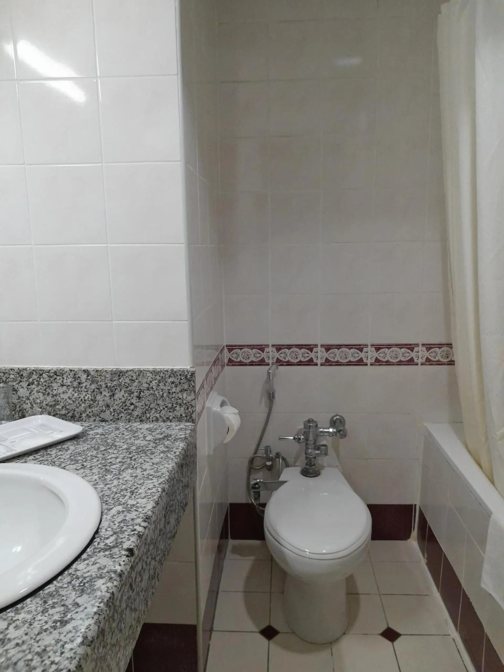 Bathroom in Hotel Grand Continental Kuching