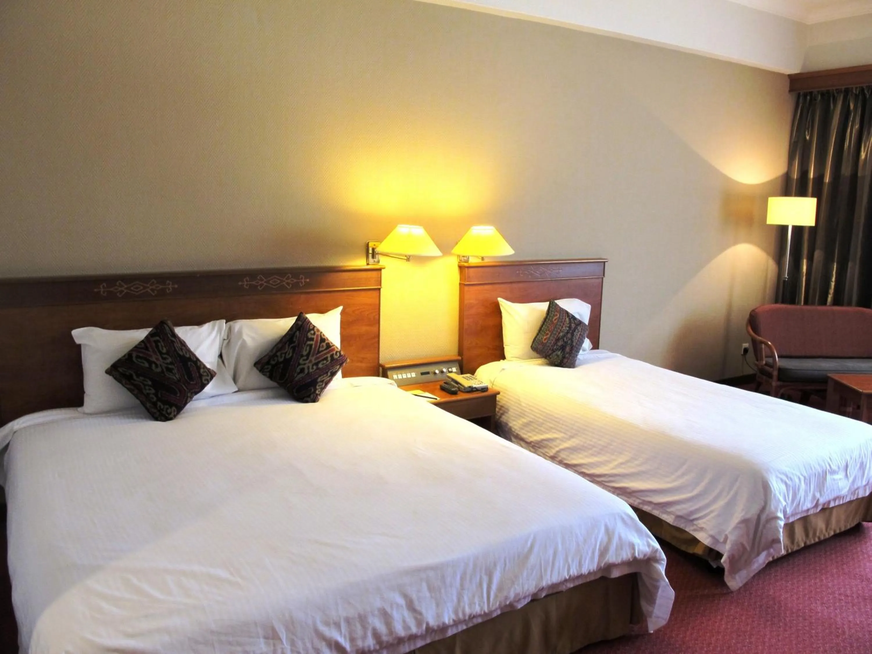 Bed in Hotel Grand Continental Kuching