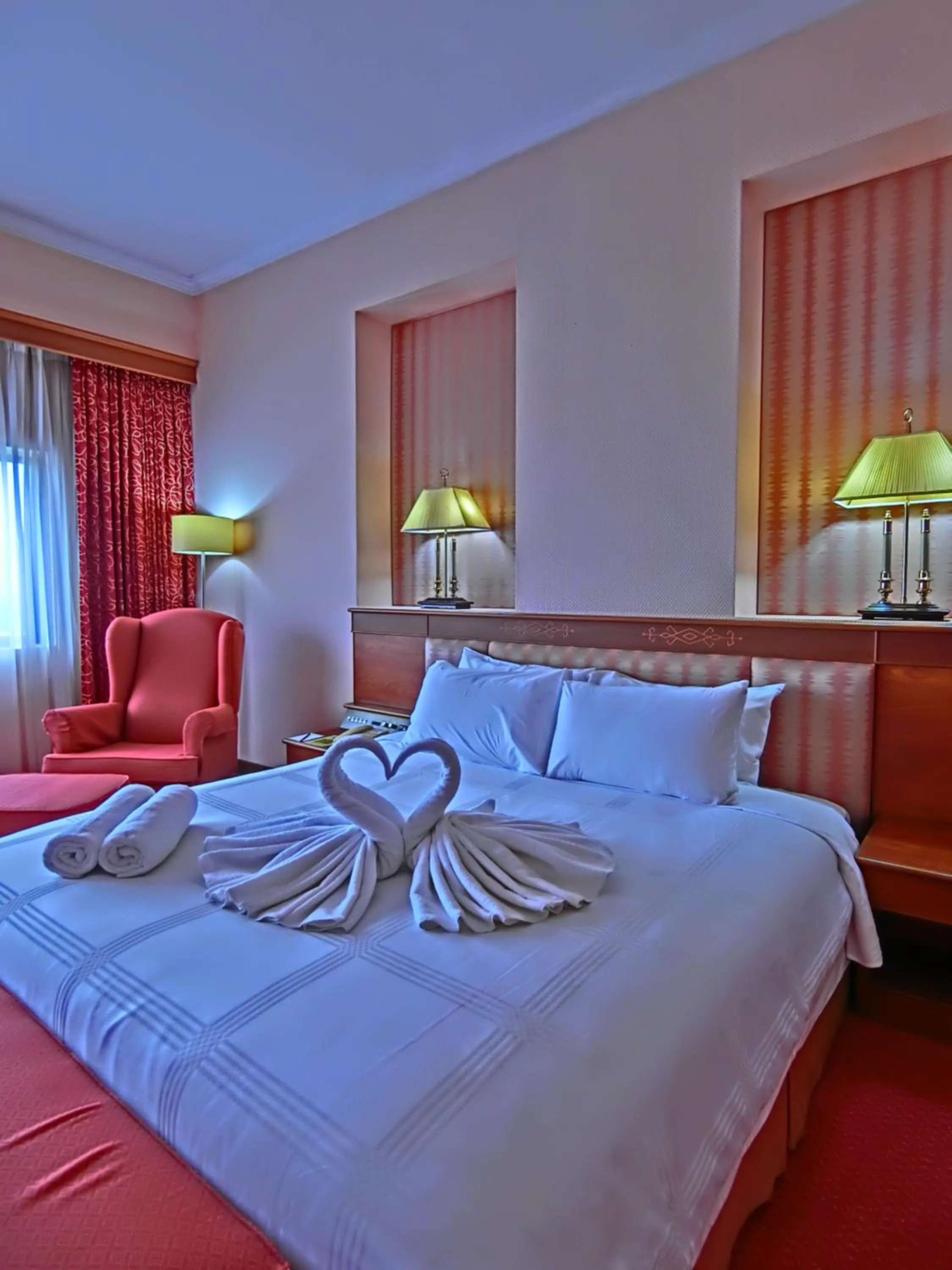 Bedroom, Bed in Hotel Grand Continental Kuching