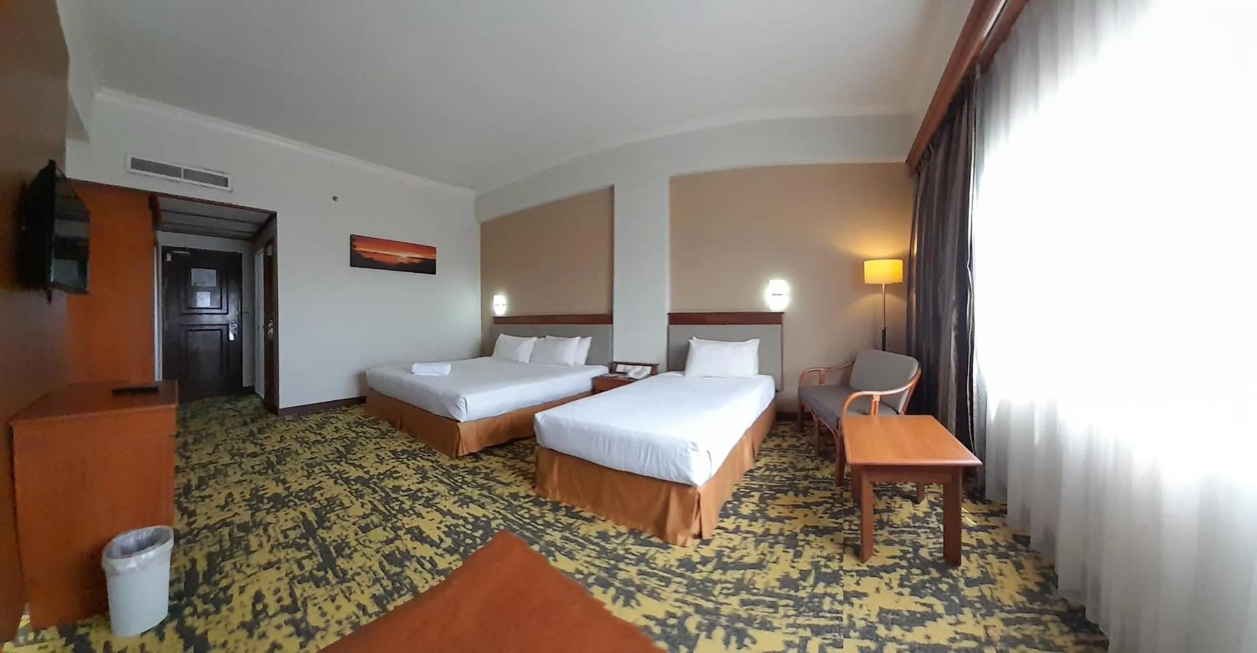 Bedroom, Bed in Hotel Grand Continental Kuching