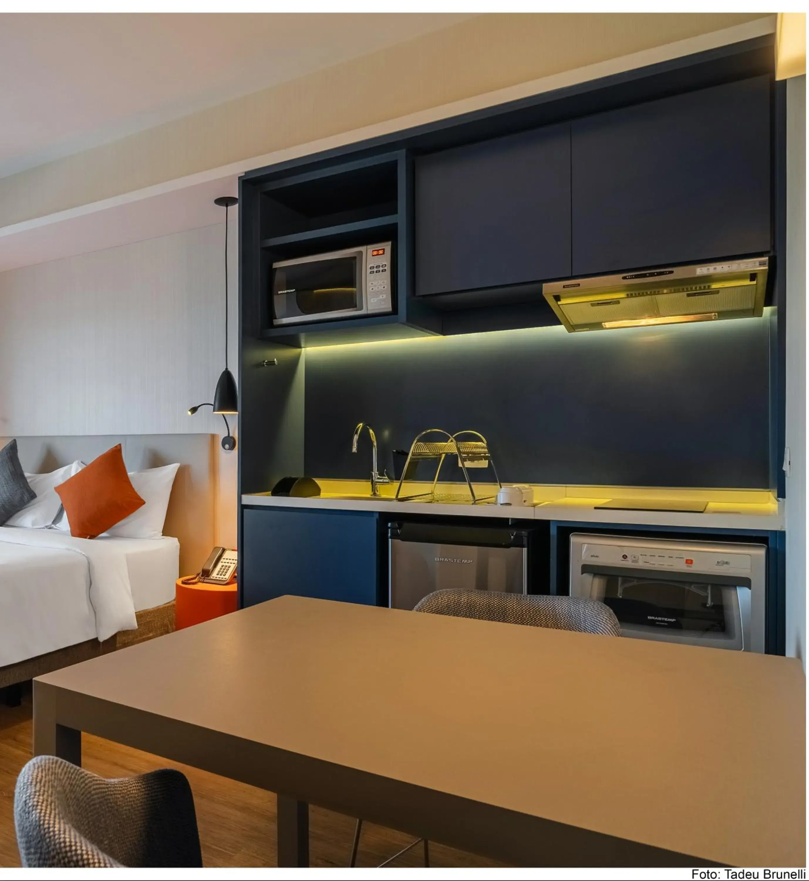 Superior Double Room with Retractable Double Bed and Kitchen in Mercure Sao Paulo Barra Funda Superior Double Room with Retractable Double Bed and Kitchen in Mercure Sao Paulo Barra Funda