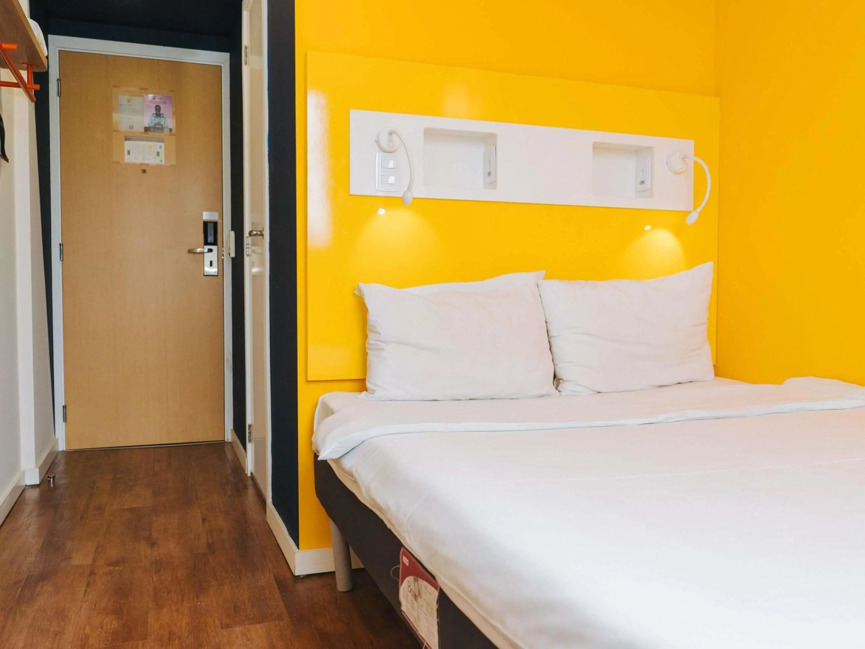 Bedroom, Bed in ibis budget Barbacena